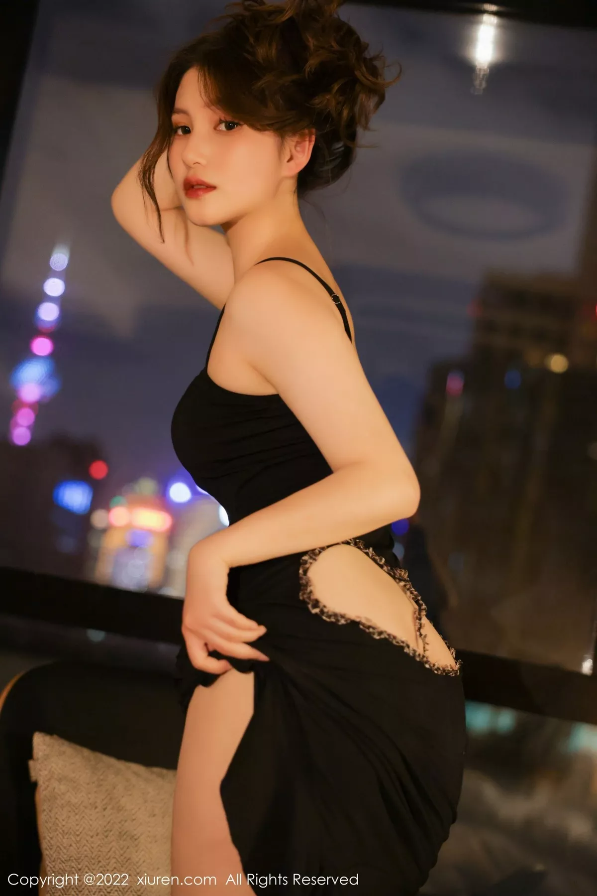 秀人集.com_[XiuRen秀人网]No.4618_模特你的兔妹妹性感黑色连衣裙秀完美身材浑圆翘臀诱惑写真60P