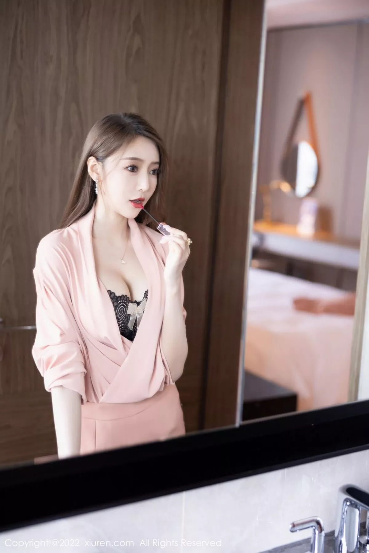 图片[2]-[XiuRen秀人网]第5257期王馨瑶写真-秀人集
