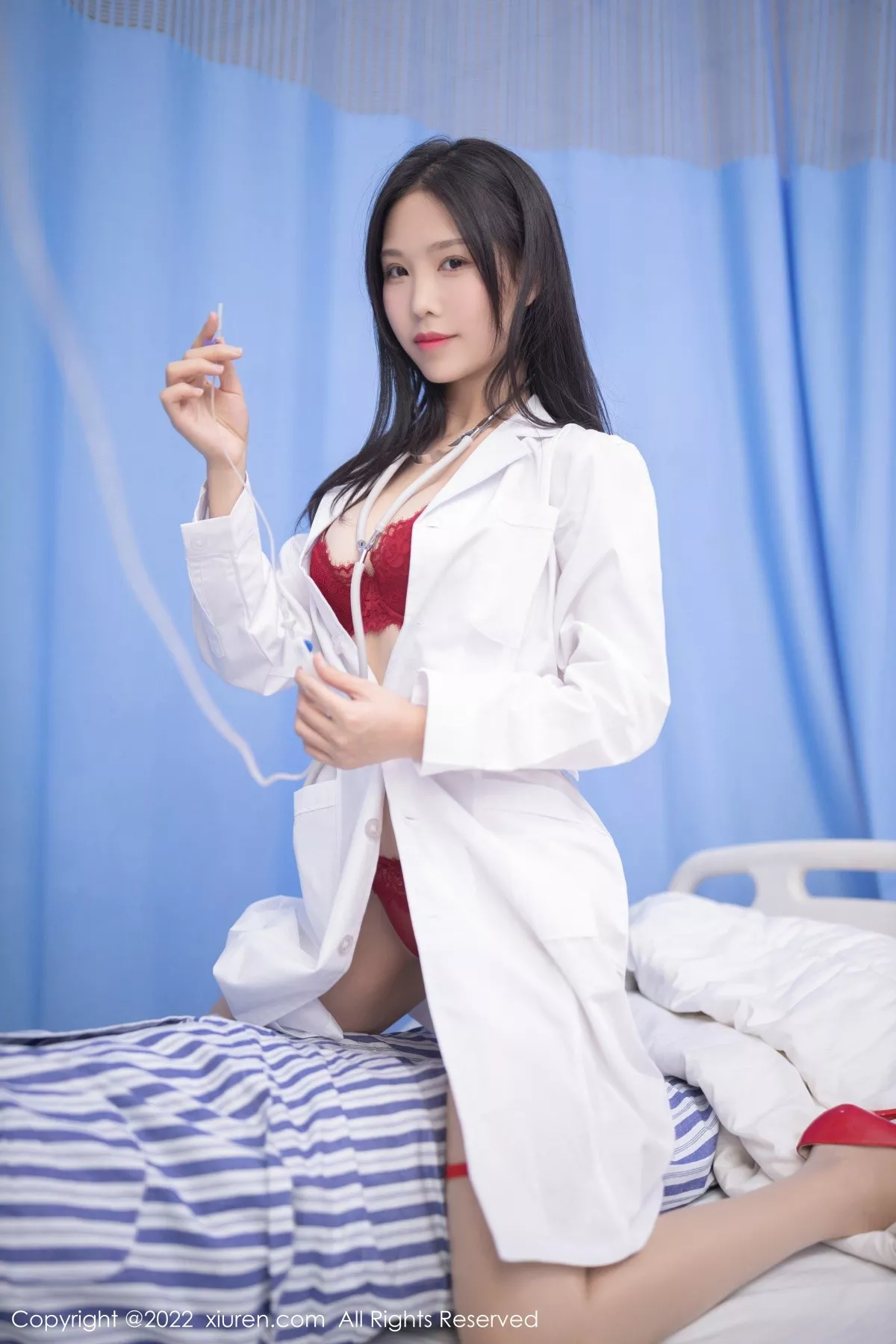 图片[22]-[XiuRen秀人网]第5267期利世写真-秀人集