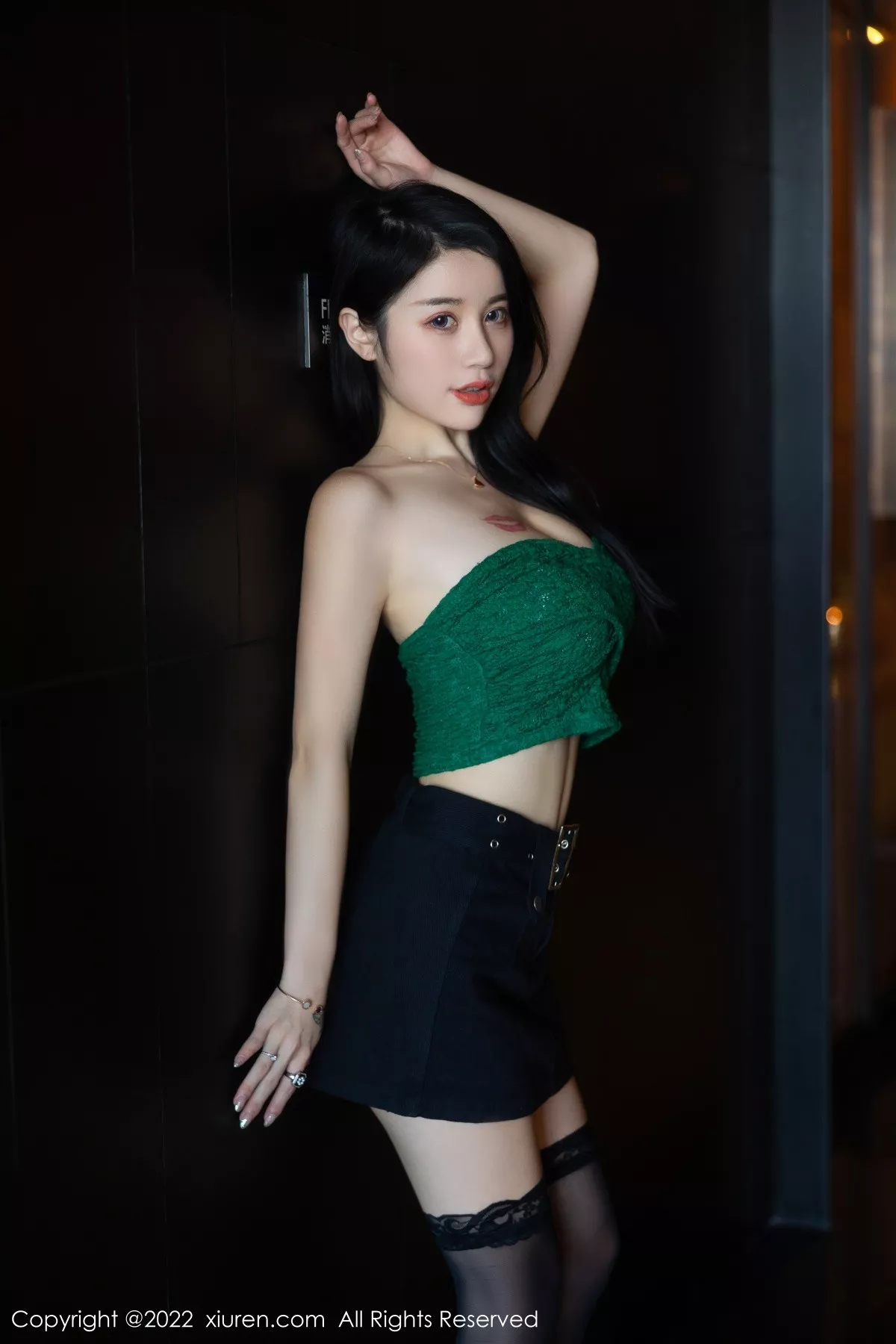 图片[8]-[XiuRen秀人网]第5455期美七写真-秀人集