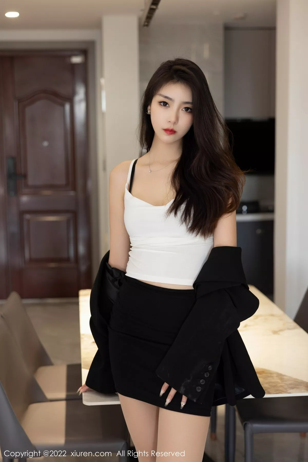 图片[2]-[XiuRen秀人网]第5530期可乐写真-秀人集