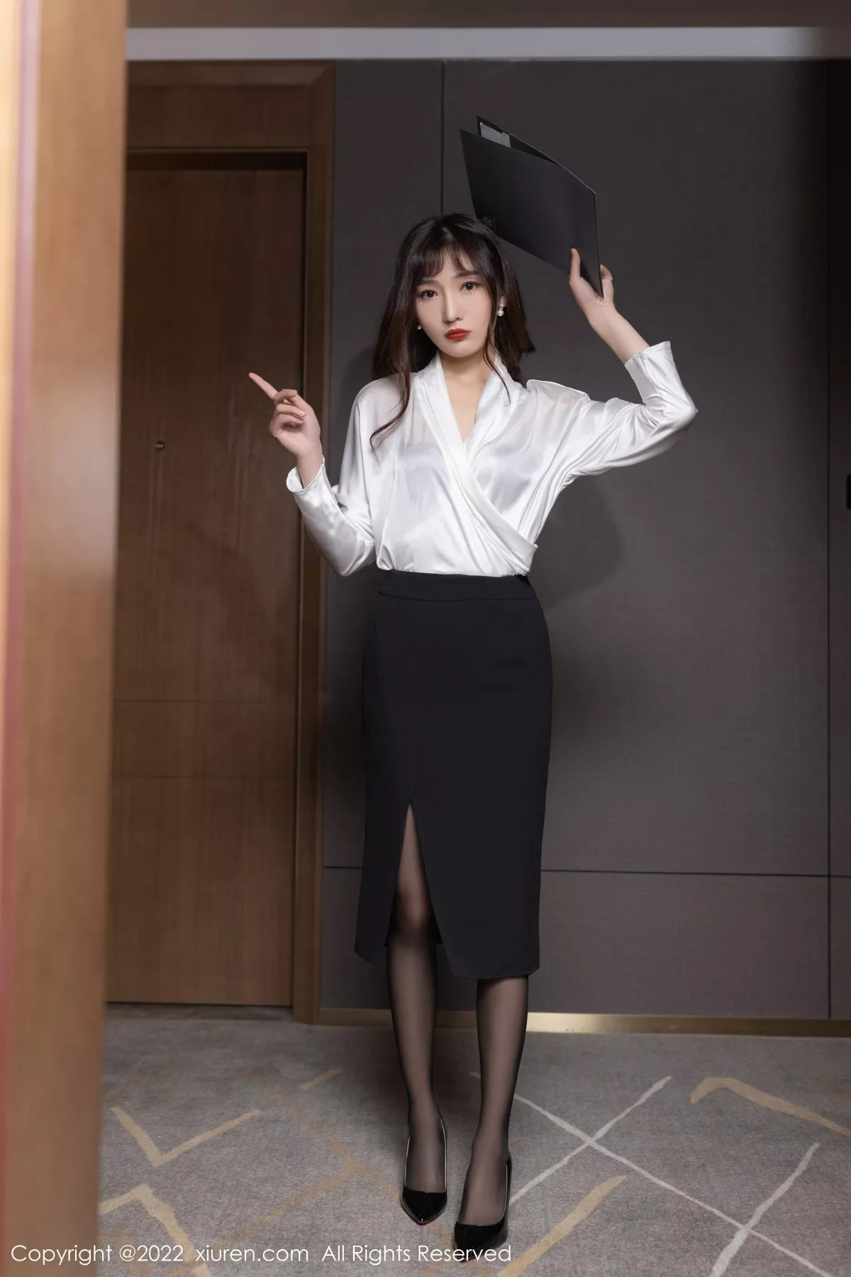 [XiuRen秀人网]第5564期陆萱萱写真-秀人集