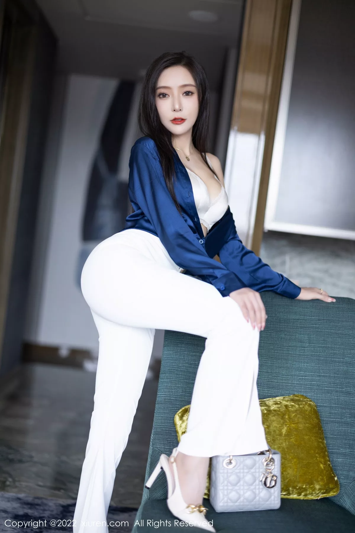 图片[23]-[XiuRen秀人网]第5790期王馨瑶写真-秀人集