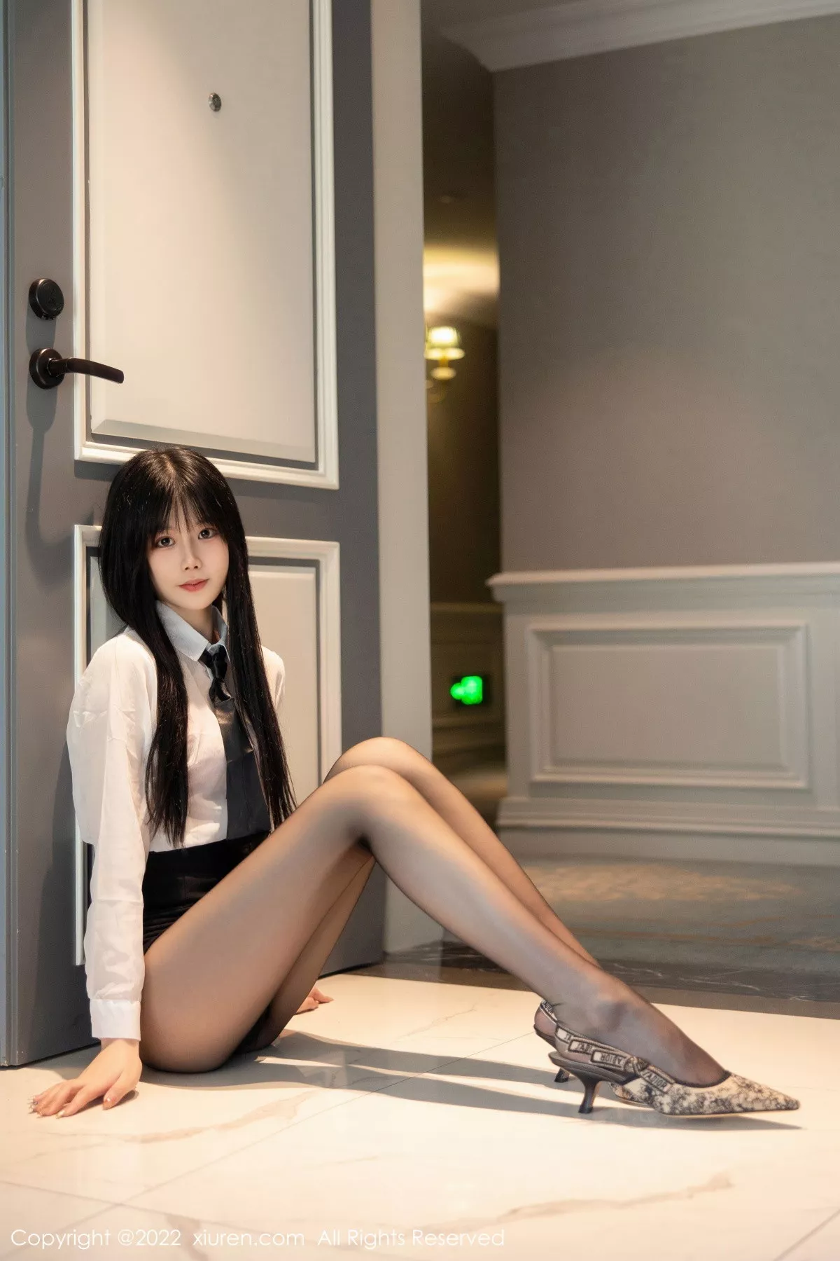 图片[8]-[XiuRen秀人网]第5861期77qiqi写真-秀人集