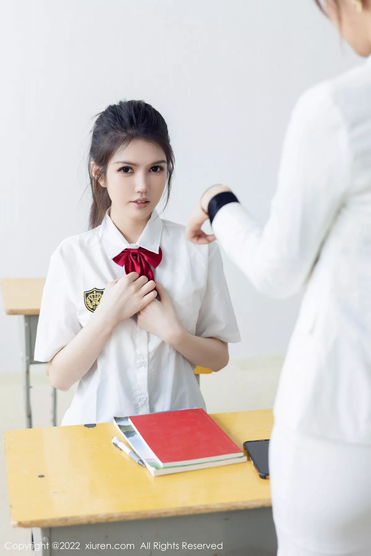 图片[13]-[XiuRen秀人网]第5762期媛媛酱写真-秀人集
