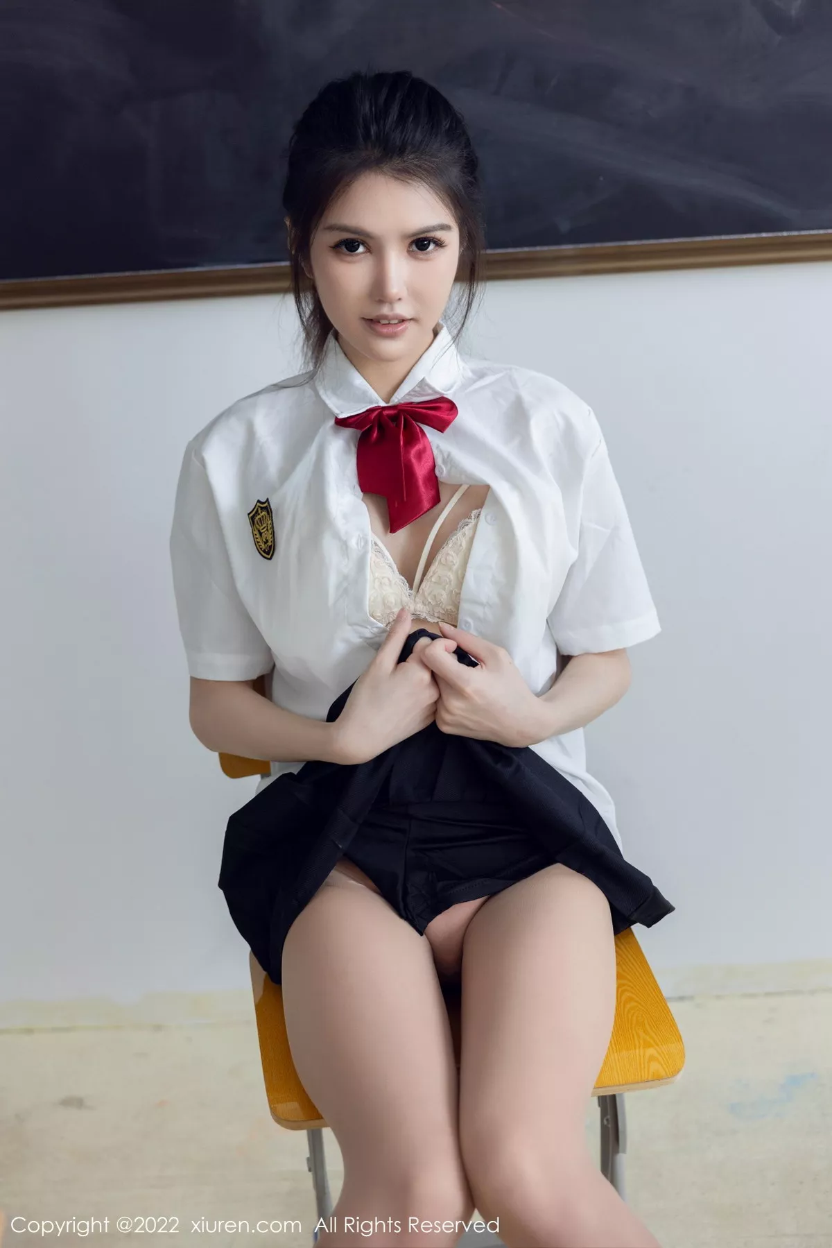 图片[30]-[XiuRen秀人网]第5762期媛媛酱写真-秀人集