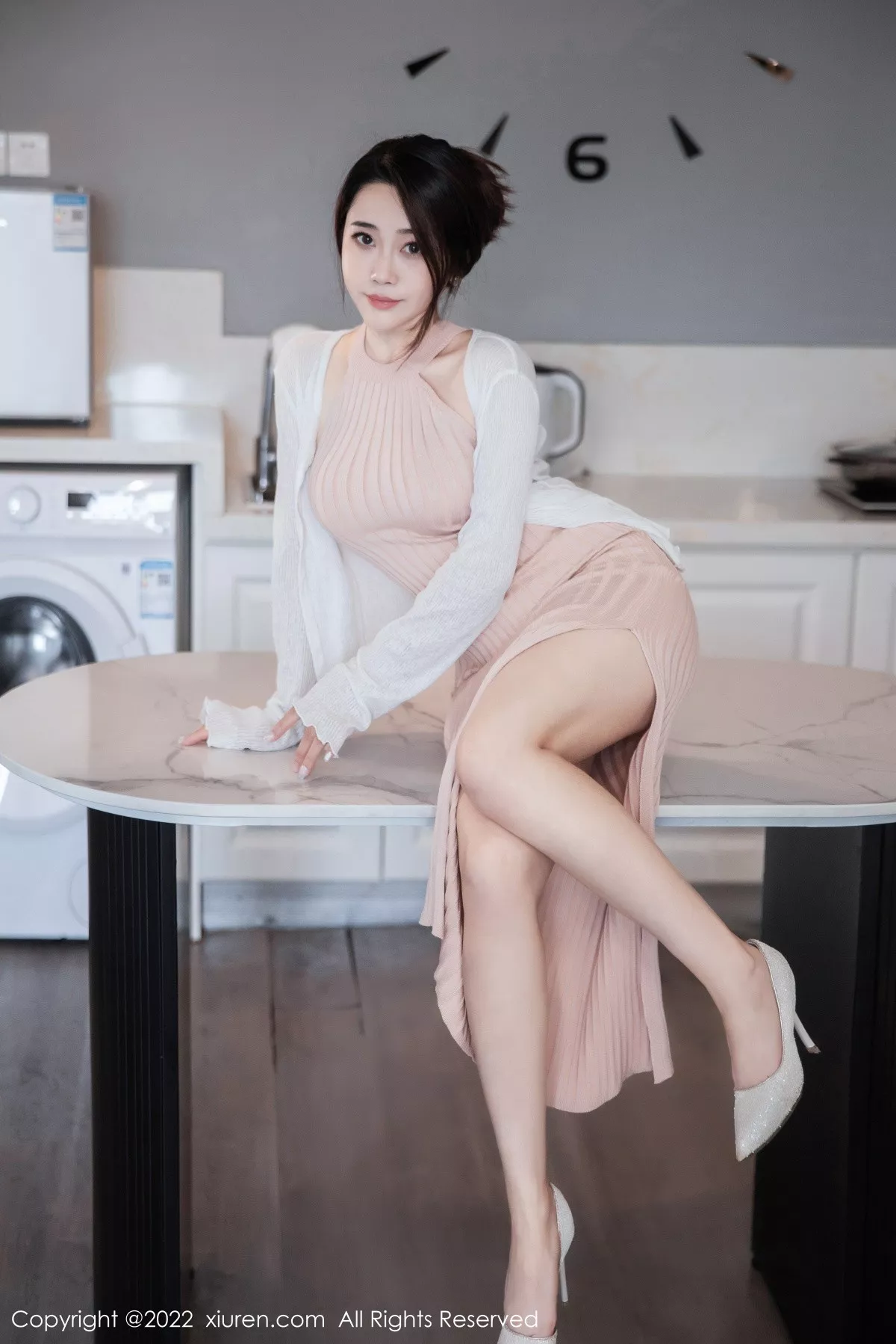 图片[15]-[XiuRen秀人网]第6066期严利娅写真-秀人集