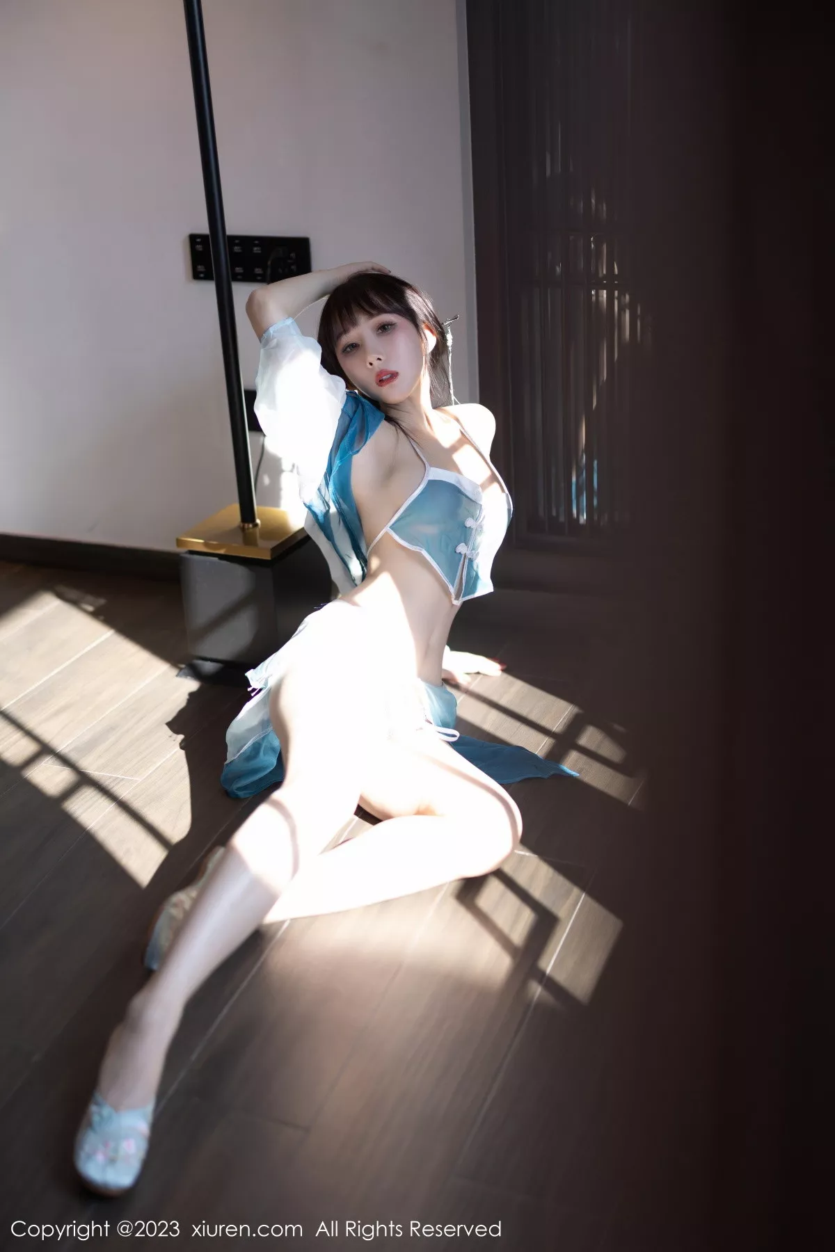 图片[22]-[XiuRen秀人网]第6076期波巧酱写真-秀人集