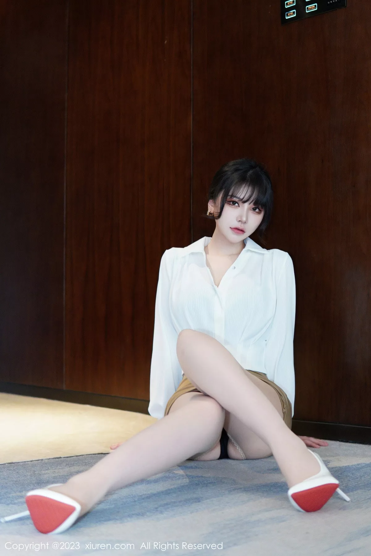 图片[32]-[XiuRen秀人网]第6111期桃桃子写真-秀人集