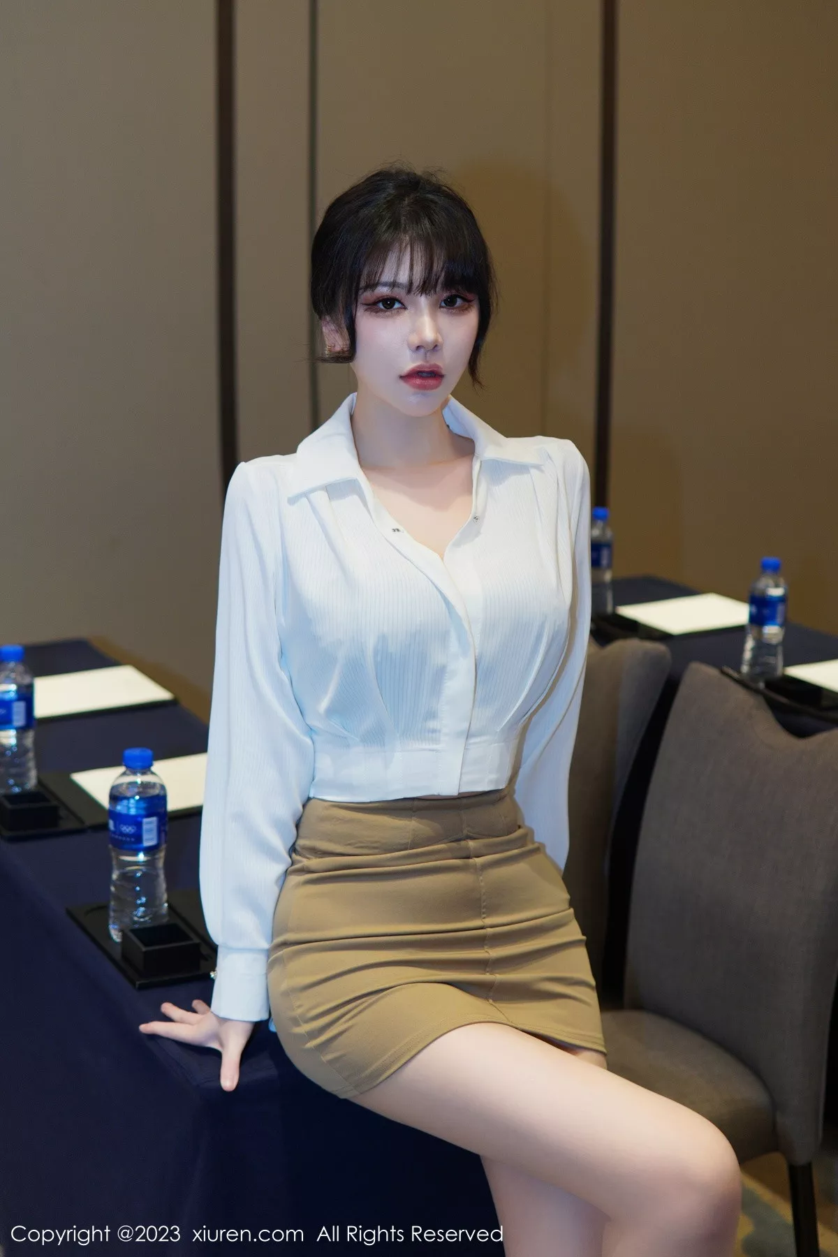 图片[6]-[XiuRen秀人网]第6111期桃桃子写真-秀人集