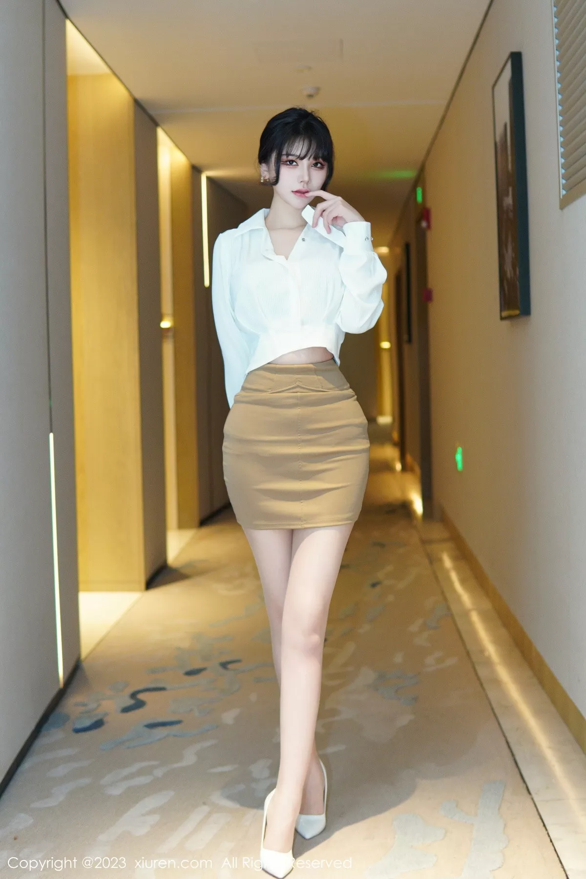图片[24]-[XiuRen秀人网]第6111期桃桃子写真-秀人集