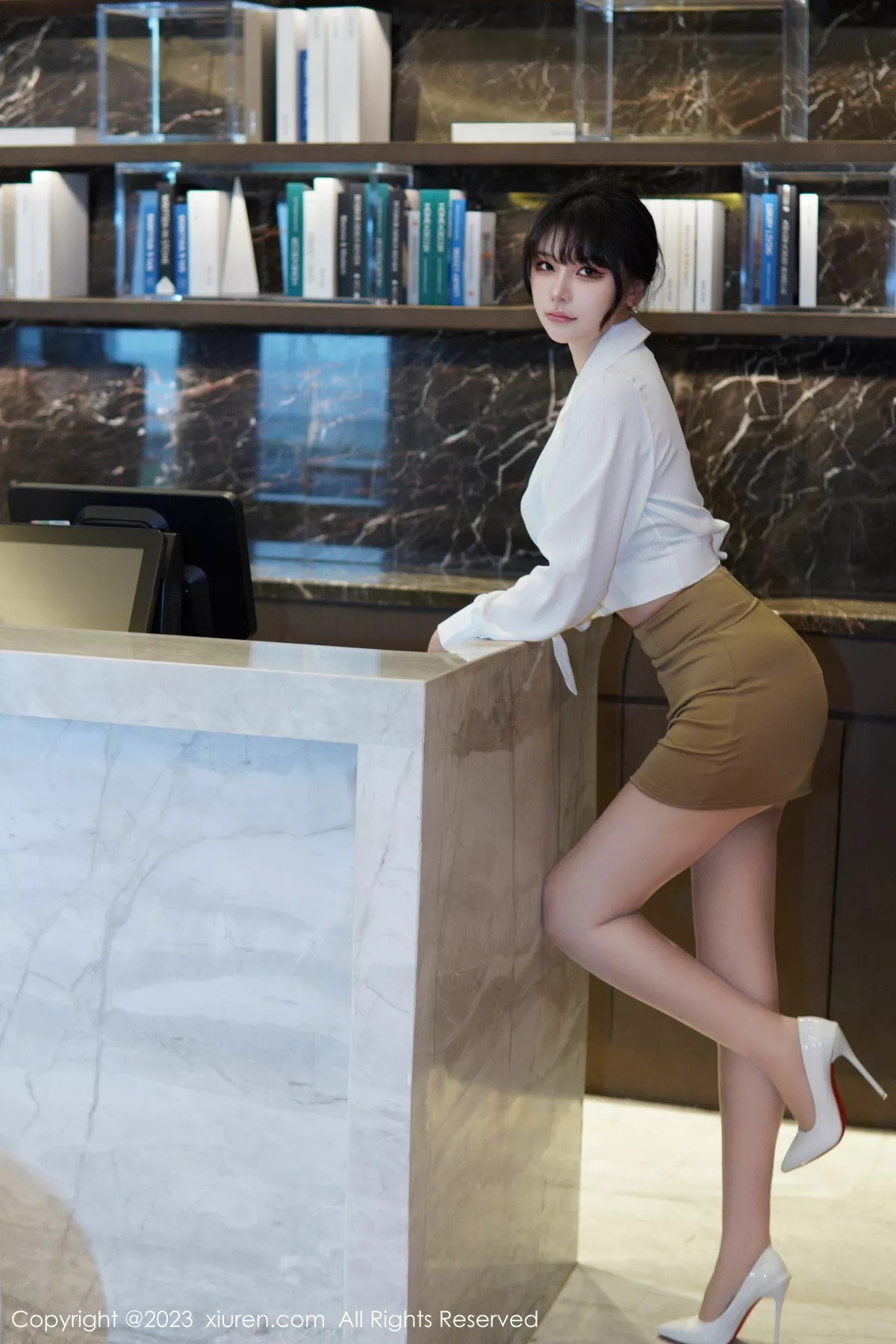 图片[82]-[XiuRen秀人网]第6111期桃桃子写真-秀人集