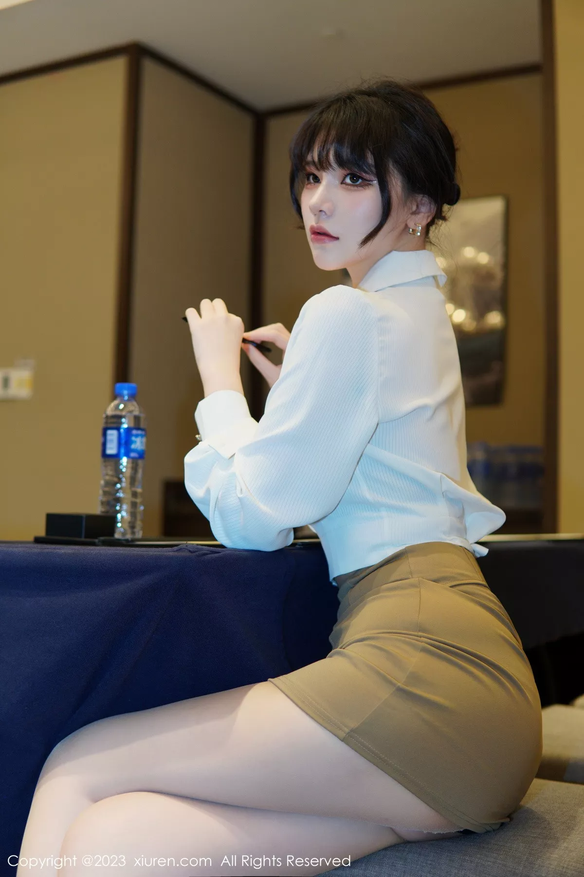 图片[7]-[XiuRen秀人网]第6111期桃桃子写真-秀人集