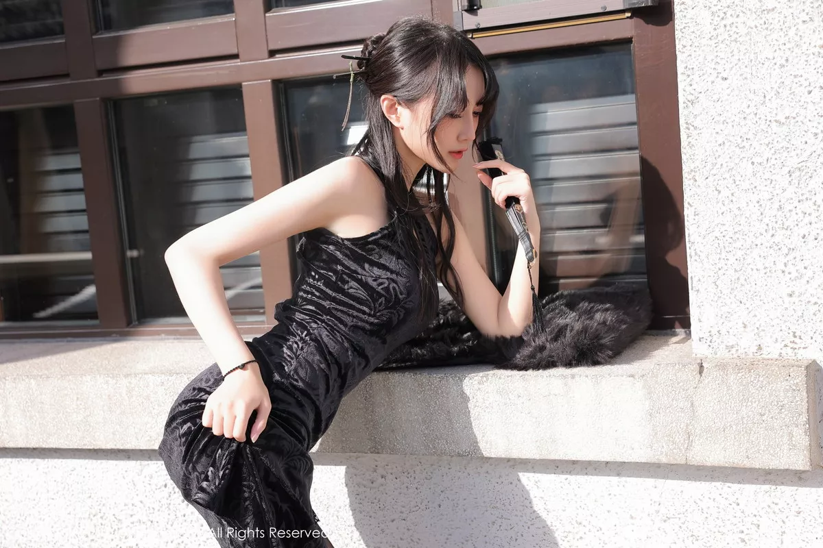 图片[23]-[XiuRen秀人网]第6050期玥儿玥写真-秀人集