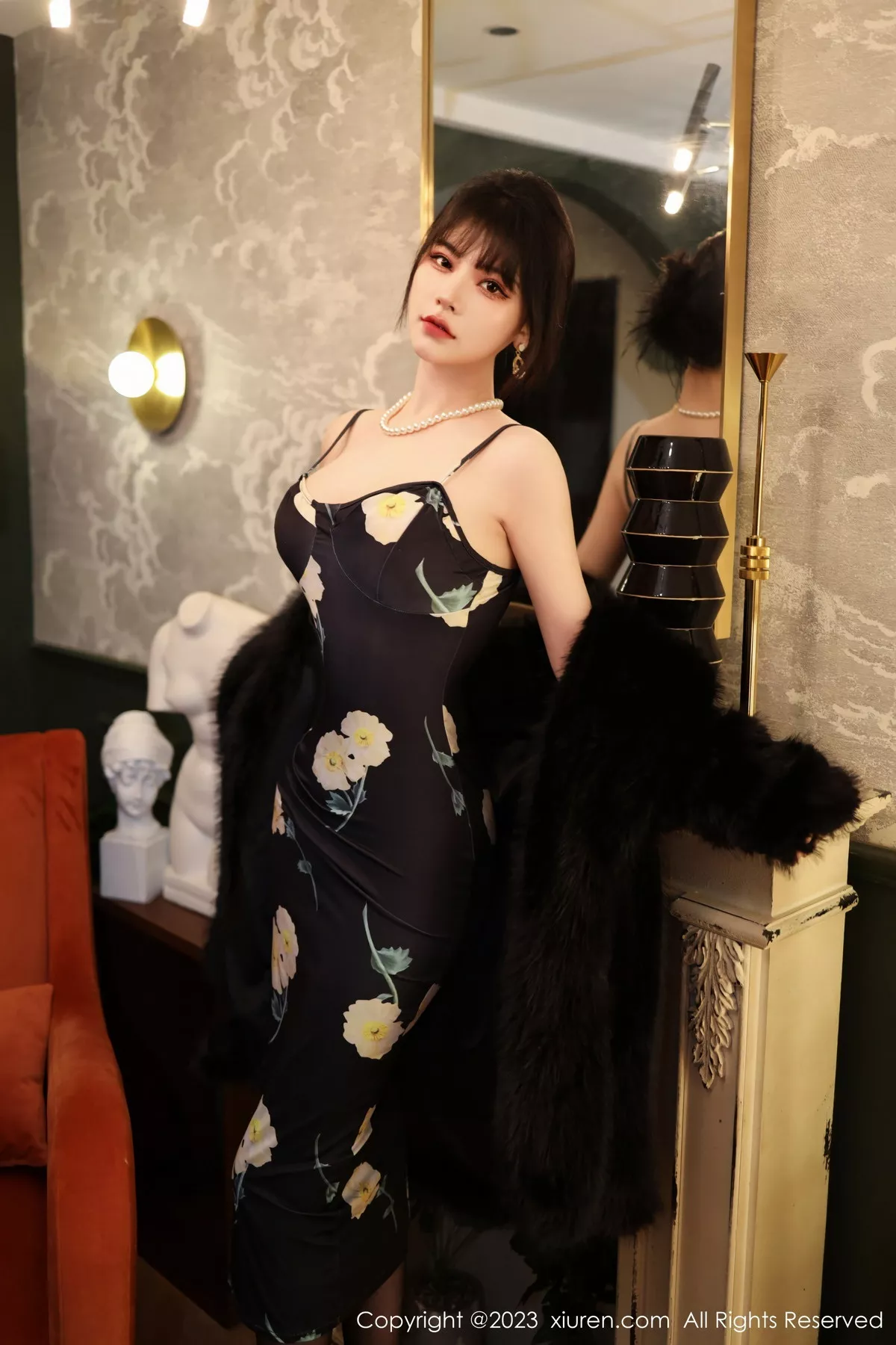 图片[7]-[XiuRen秀人网]第6220期桃桃子写真-秀人集