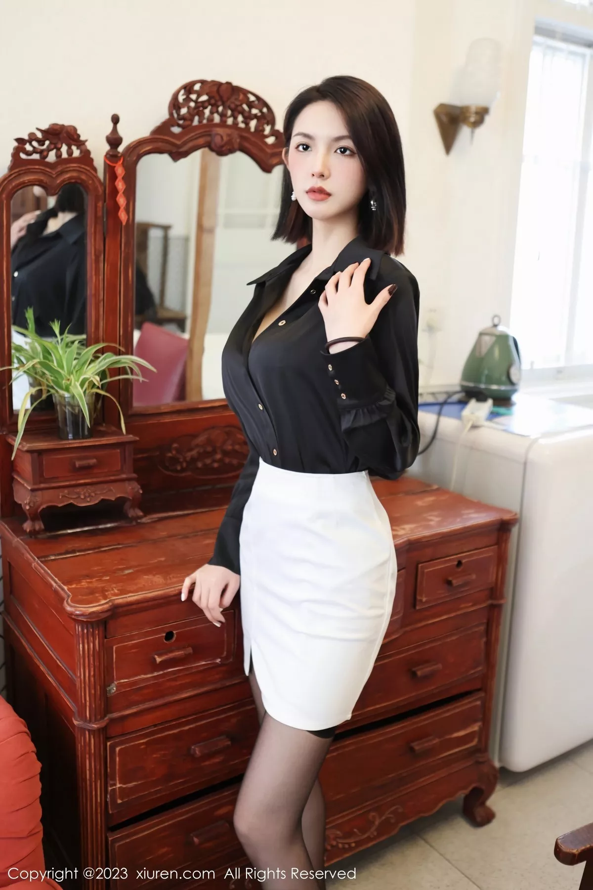 图片[6]-[XiuRen秀人网]第6356期乔一一写真-秀人集