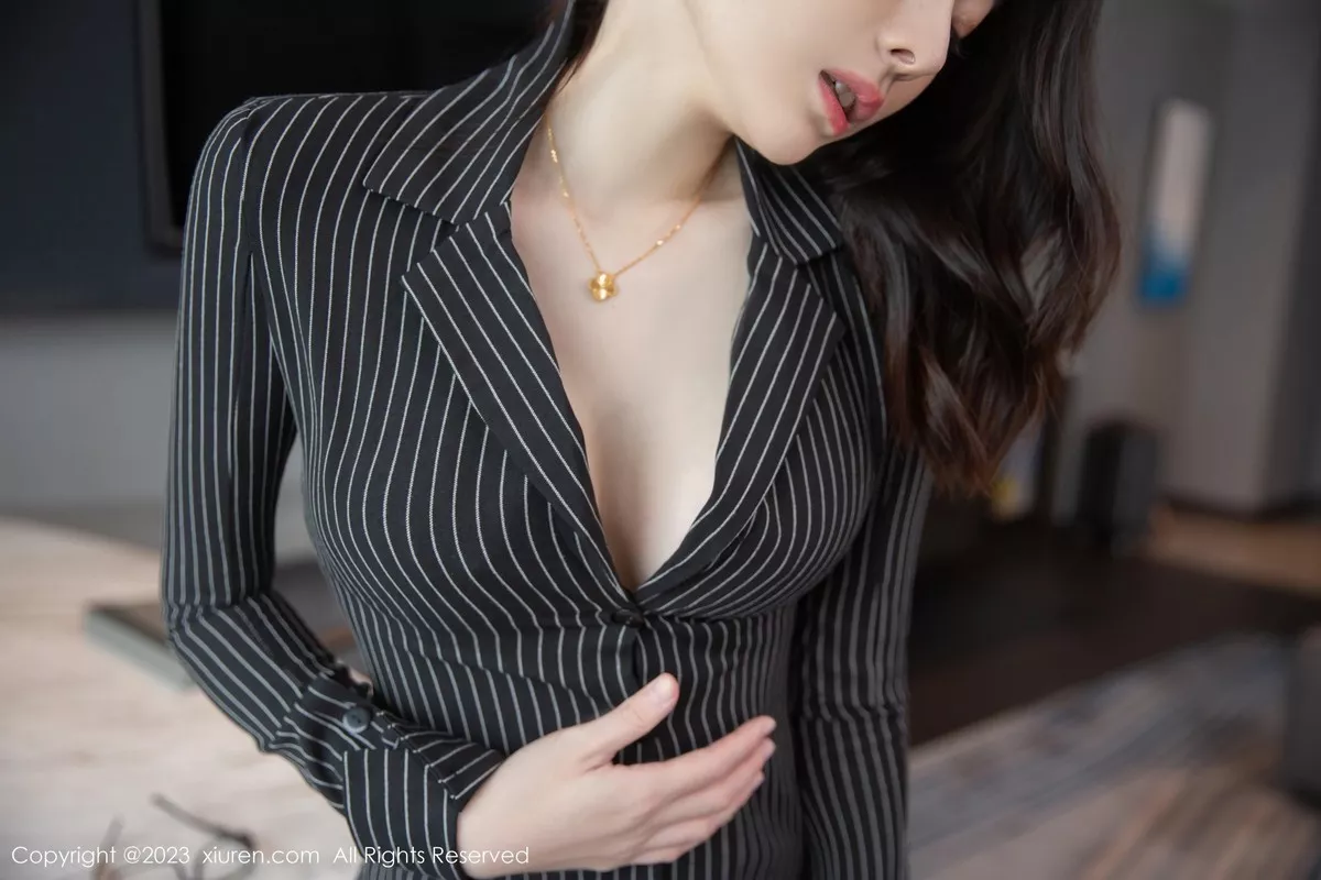 图片[9]-[XiuRen秀人网]第6376期是小逗逗写真-秀人集