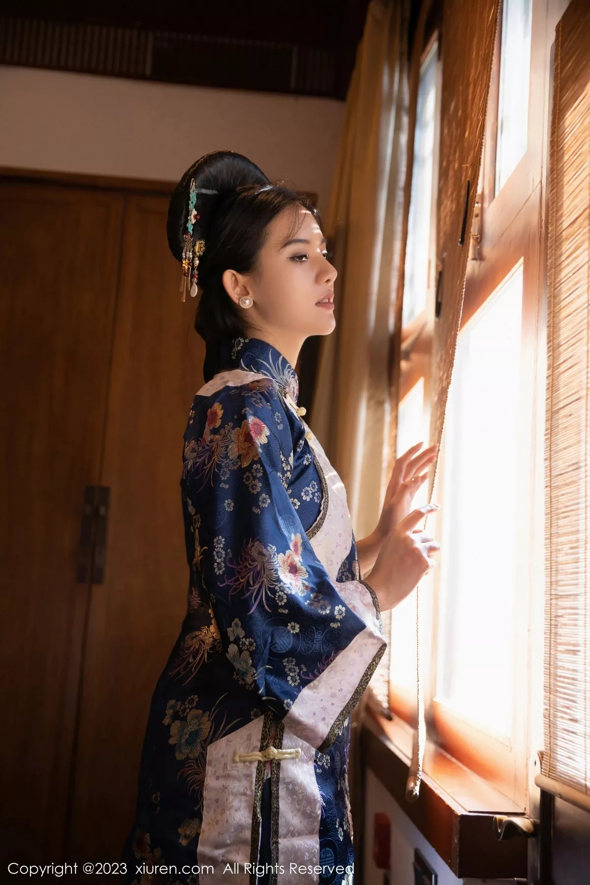 图片[16]-[XiuRen秀人网]第6398期就是阿朱啊写真-秀人集