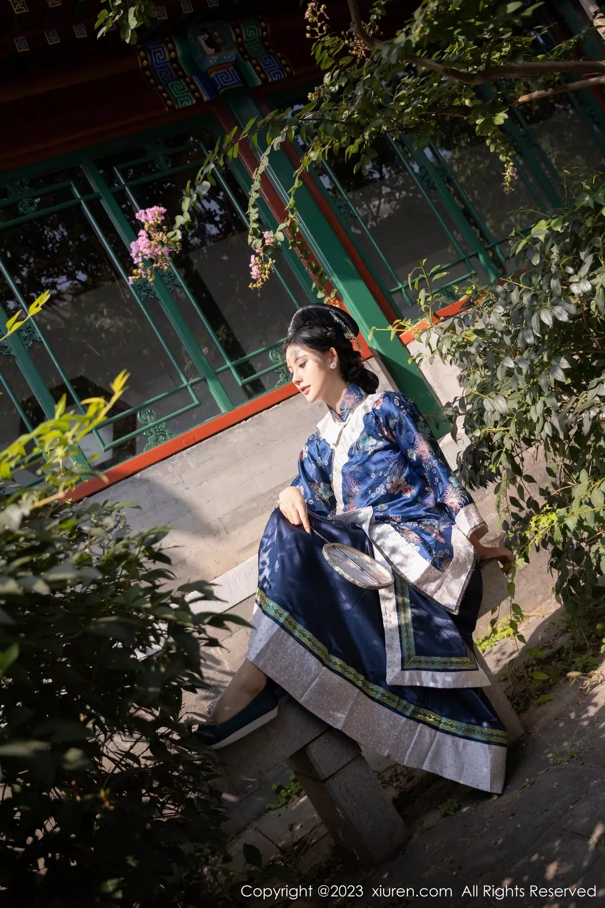 图片[4]-[XiuRen秀人网]第6398期就是阿朱啊写真-秀人集