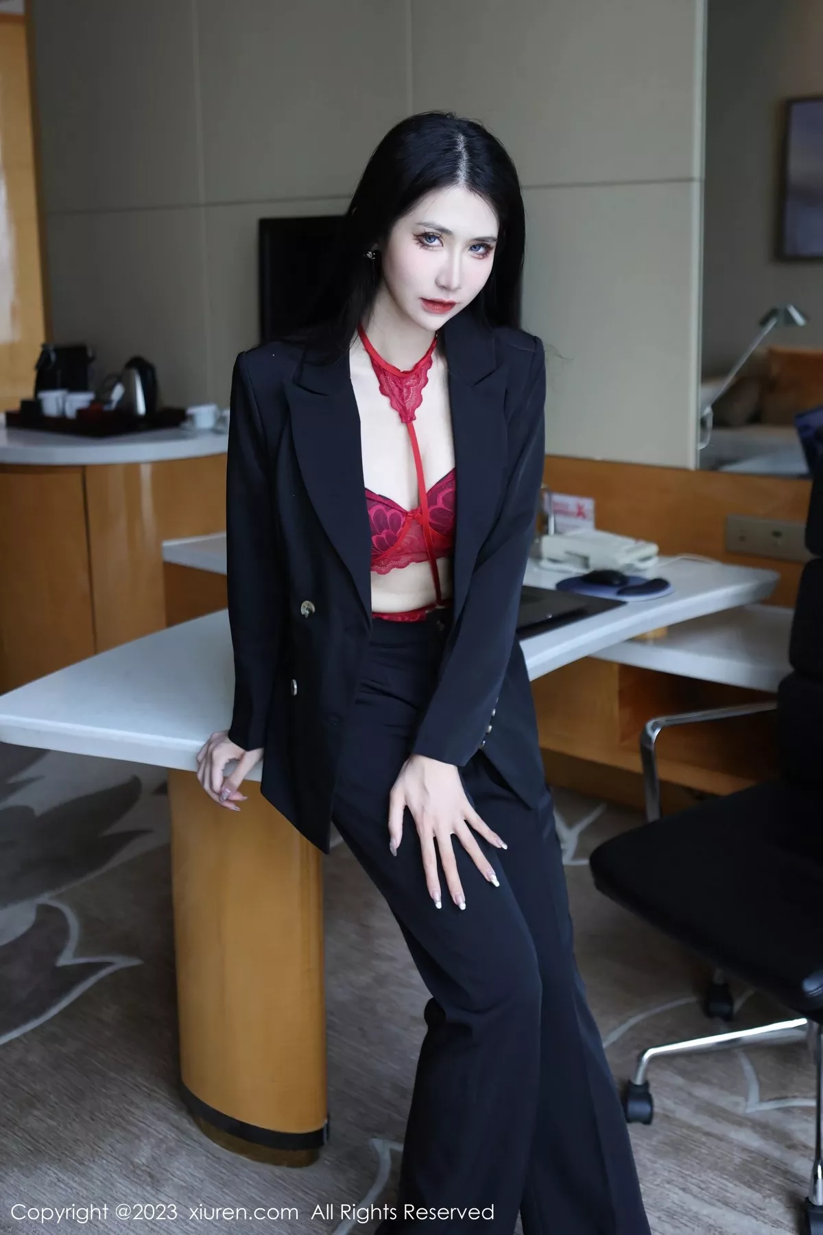 图片[23]-[XiuRen秀人网]第6402期依娜写真-秀人集
