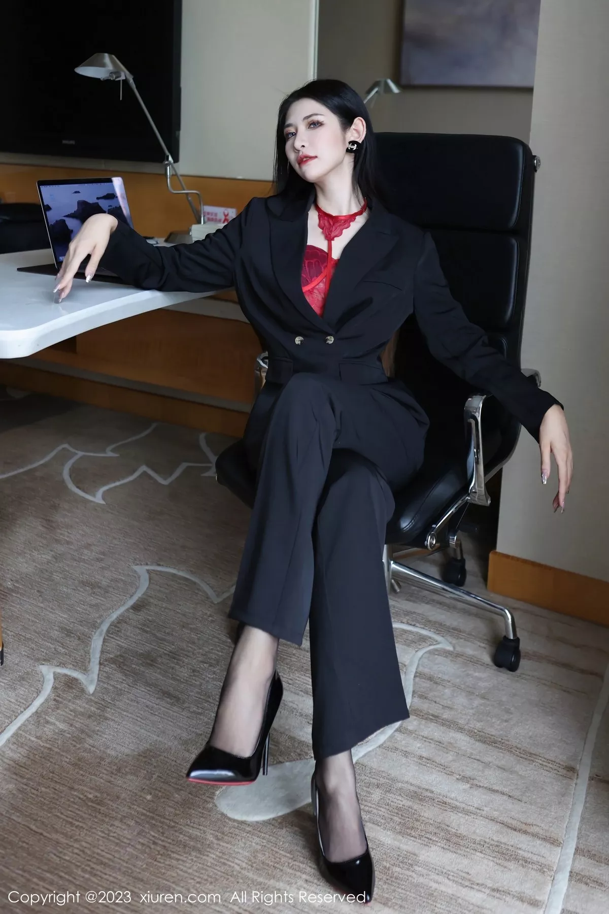 图片[2]-[XiuRen秀人网]第6402期依娜写真-秀人集