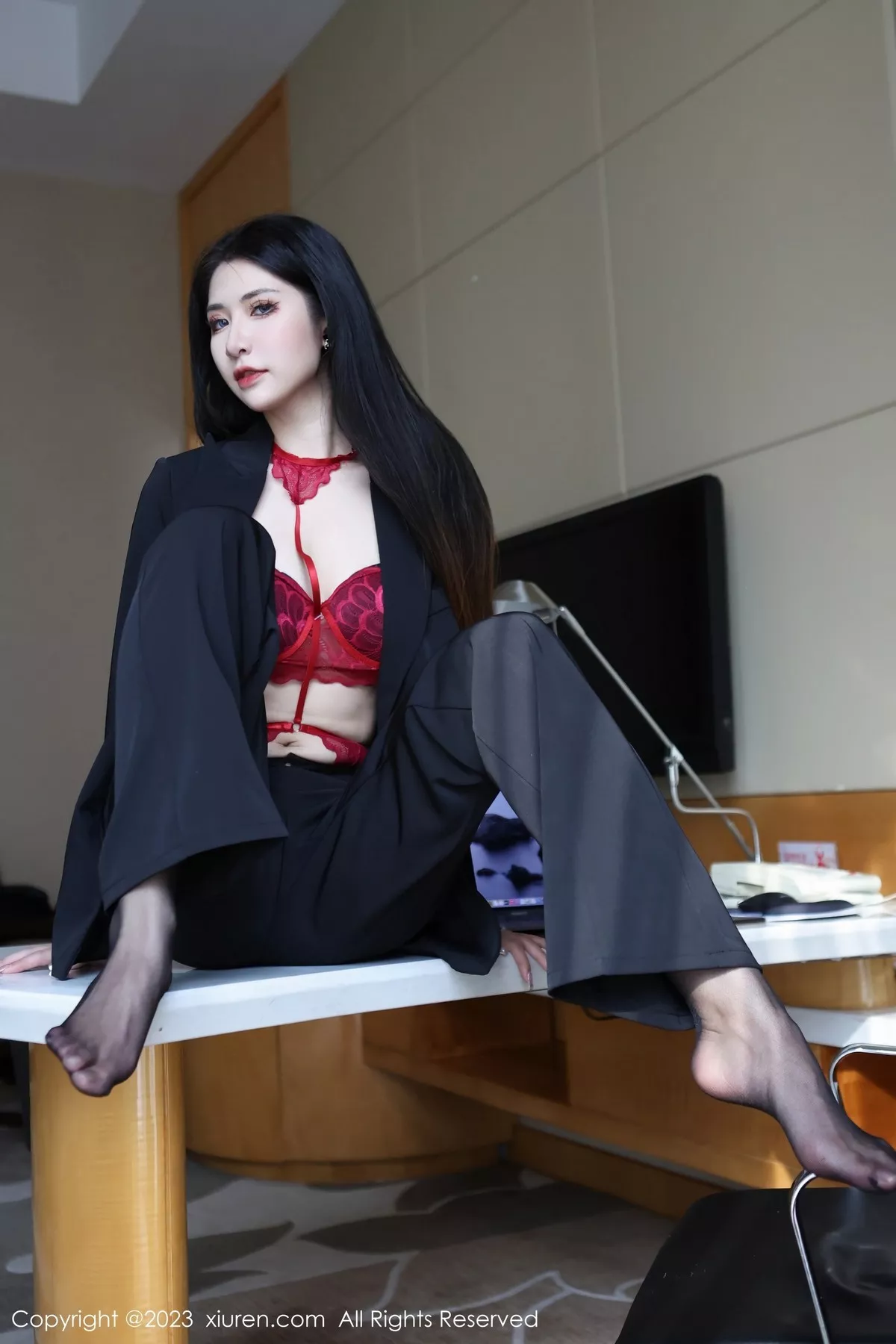图片[37]-[XiuRen秀人网]第6402期依娜写真-秀人集