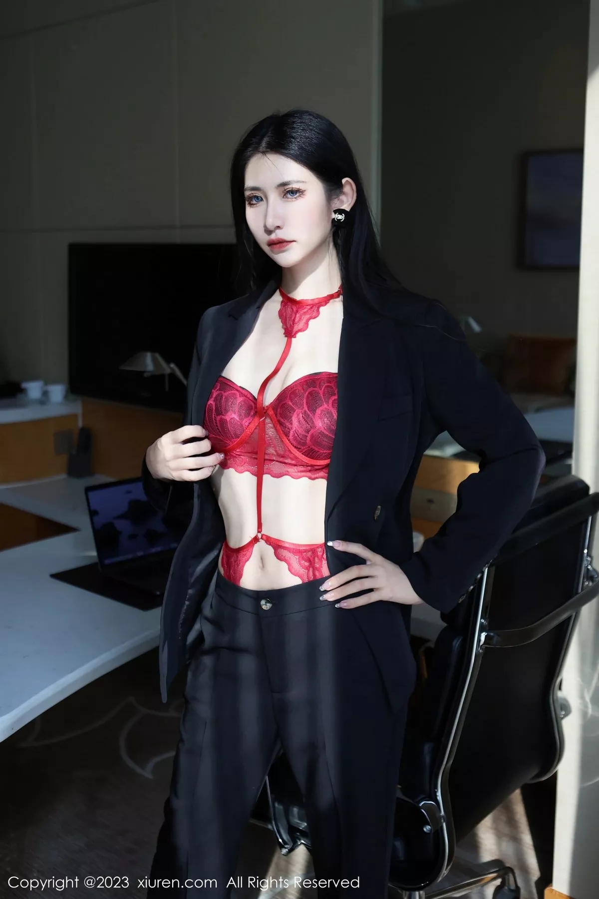 图片[35]-[XiuRen秀人网]第6402期依娜写真-秀人集