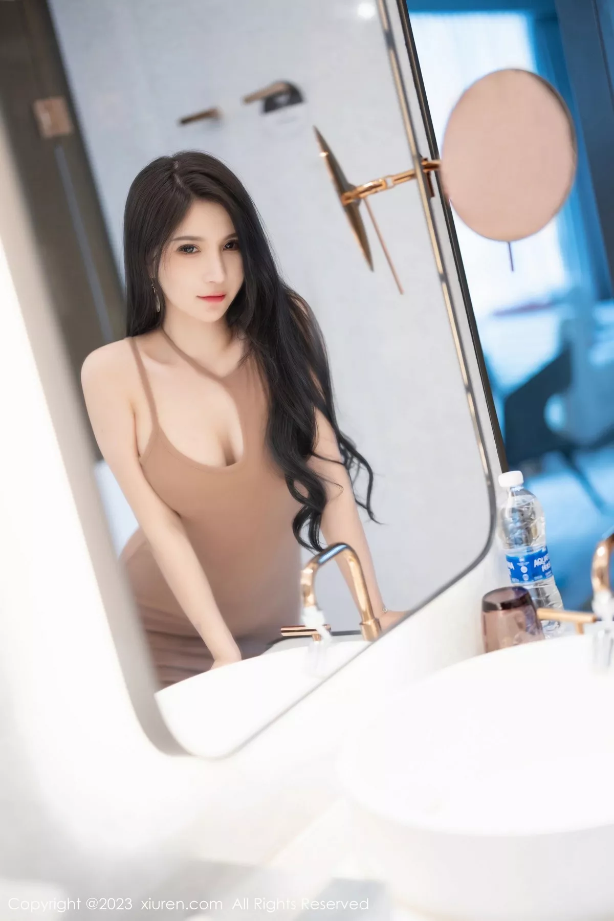 图片[22]-[XiuRen秀人网]第6494期小蛮妖写真-秀人集