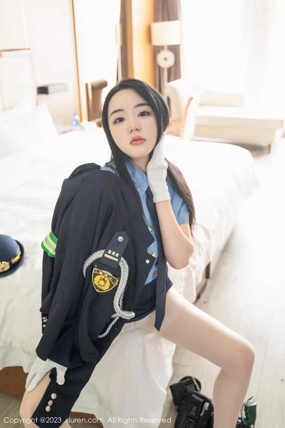 图片[41]-[XiuRen秀人网]第6497期汐汐爱吃草莓写真-秀人集