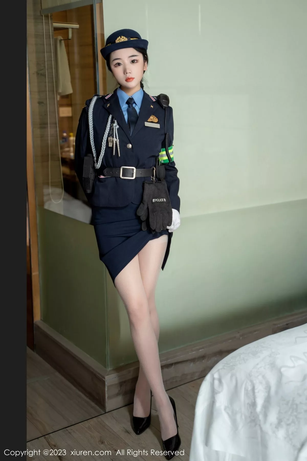 图片[26]-[XiuRen秀人网]第6497期汐汐爱吃草莓写真-秀人集
