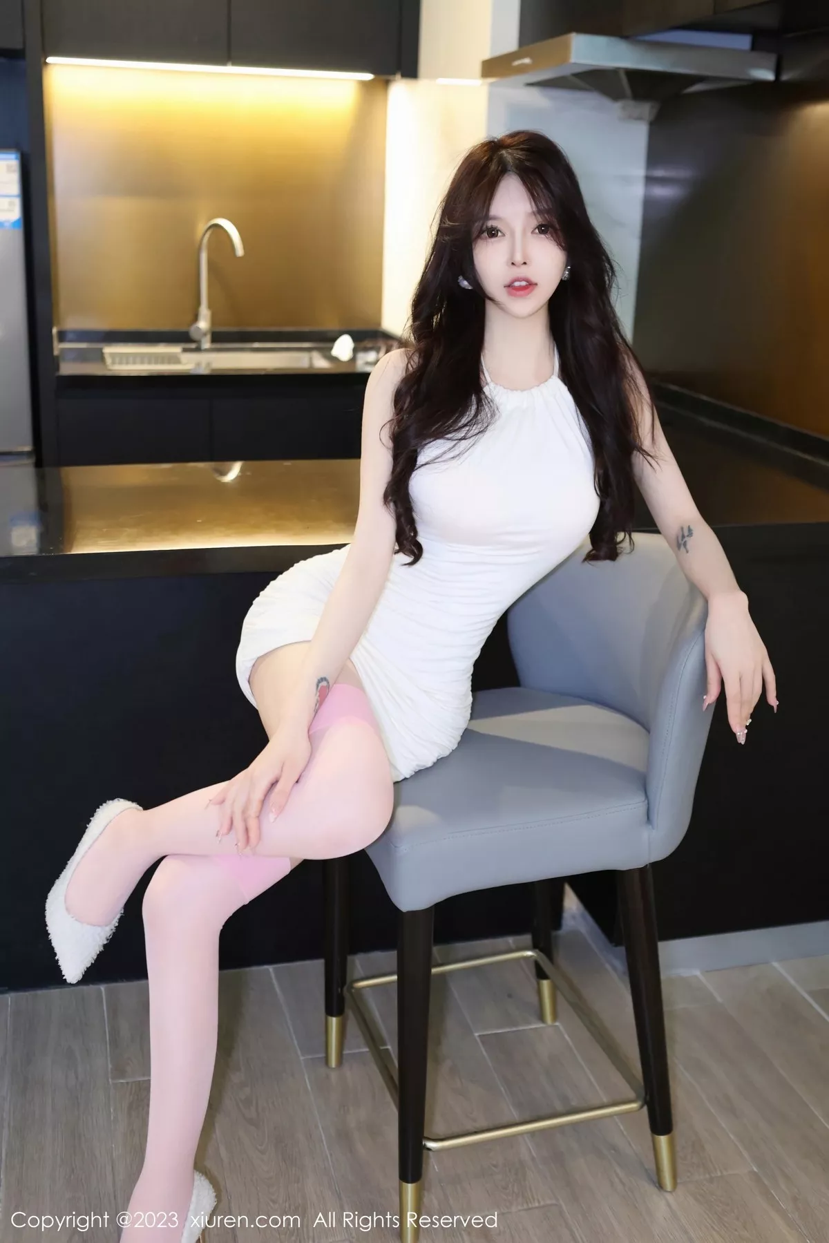 [XiuRen秀人网]第6527期玉兔写真-秀人集