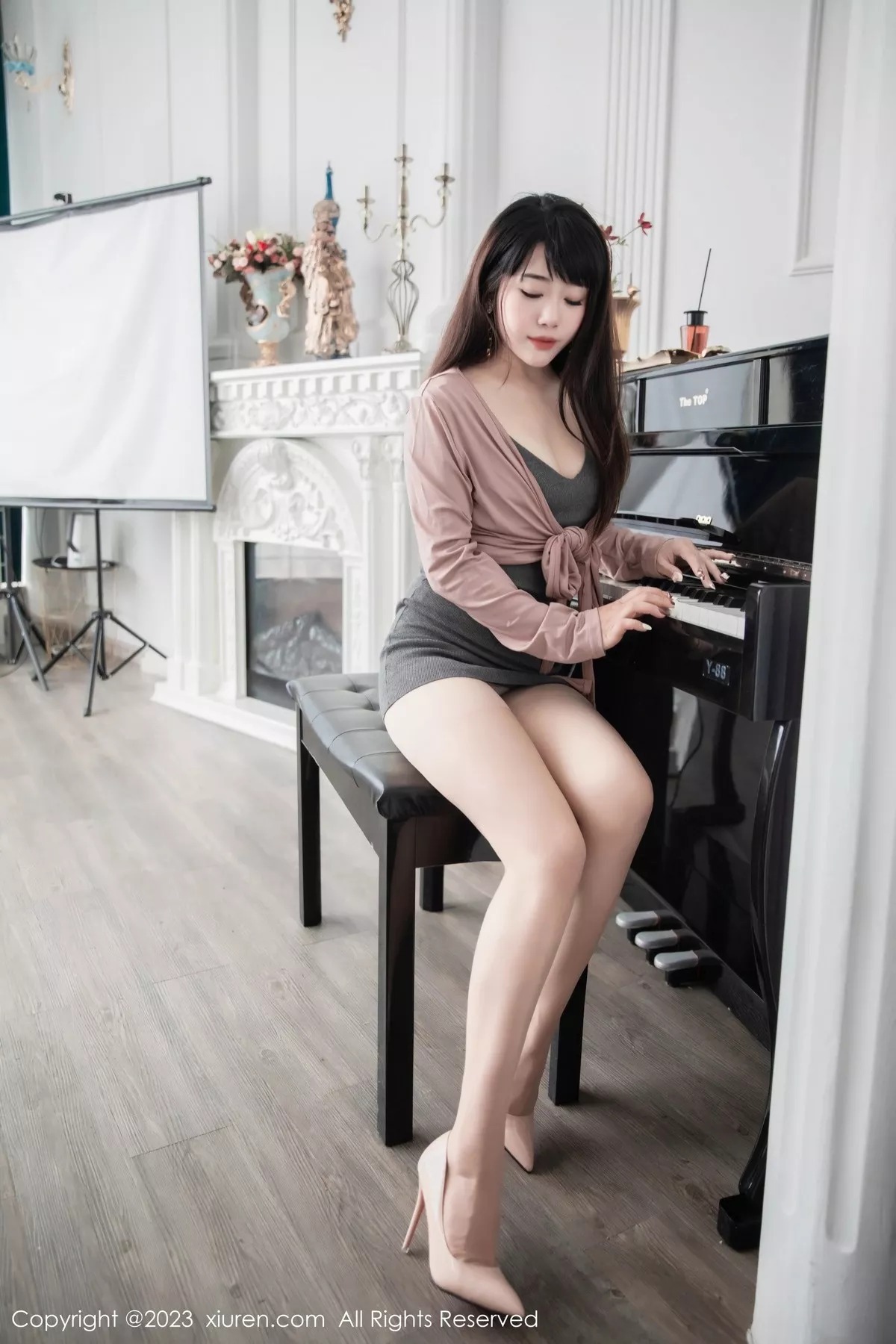 图片[15]-[XiuRen秀人网]第6532期严利娅写真-秀人集