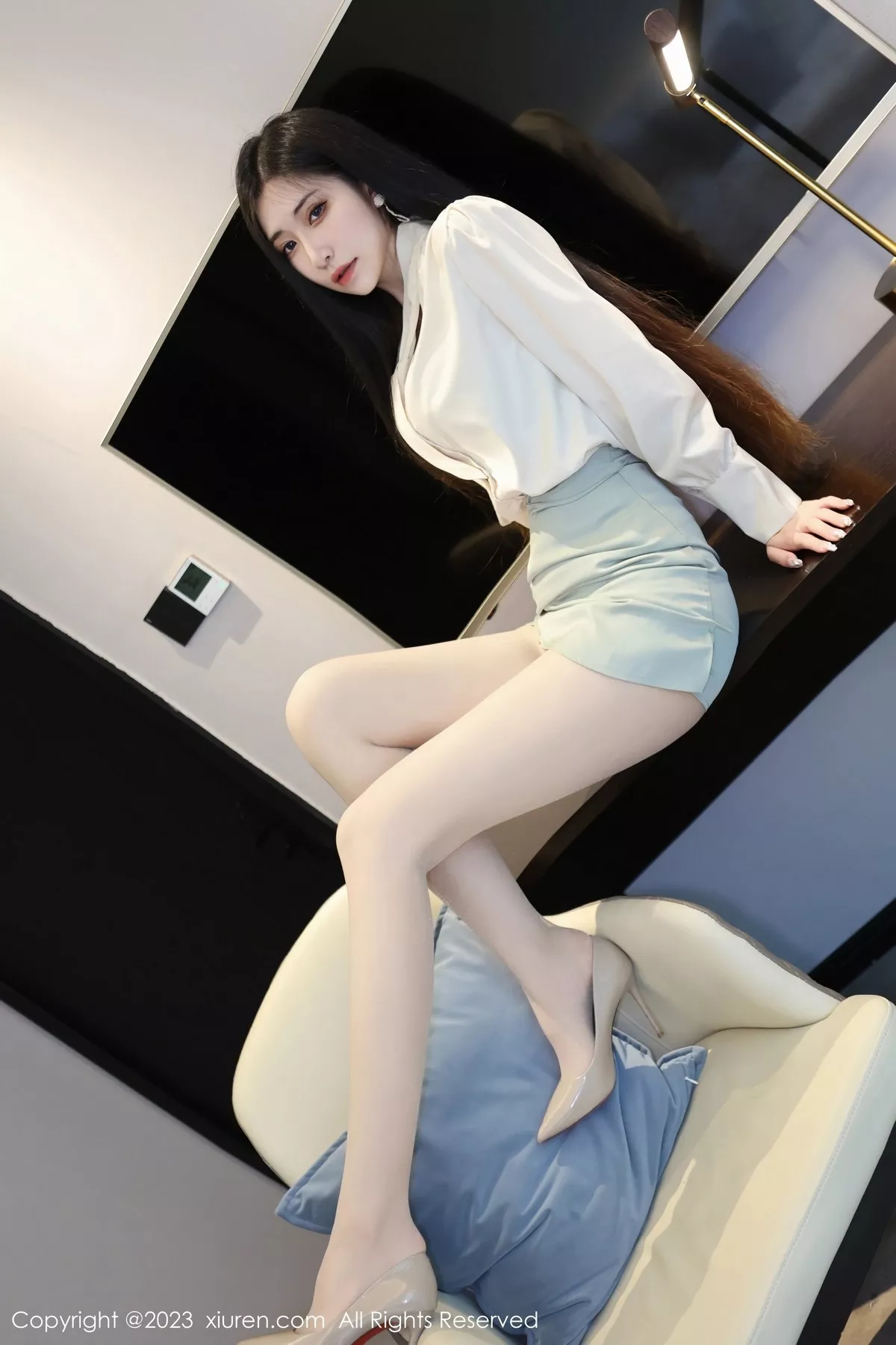 图片[12]-[XiuRen秀人网]第6547期依娜写真-秀人集