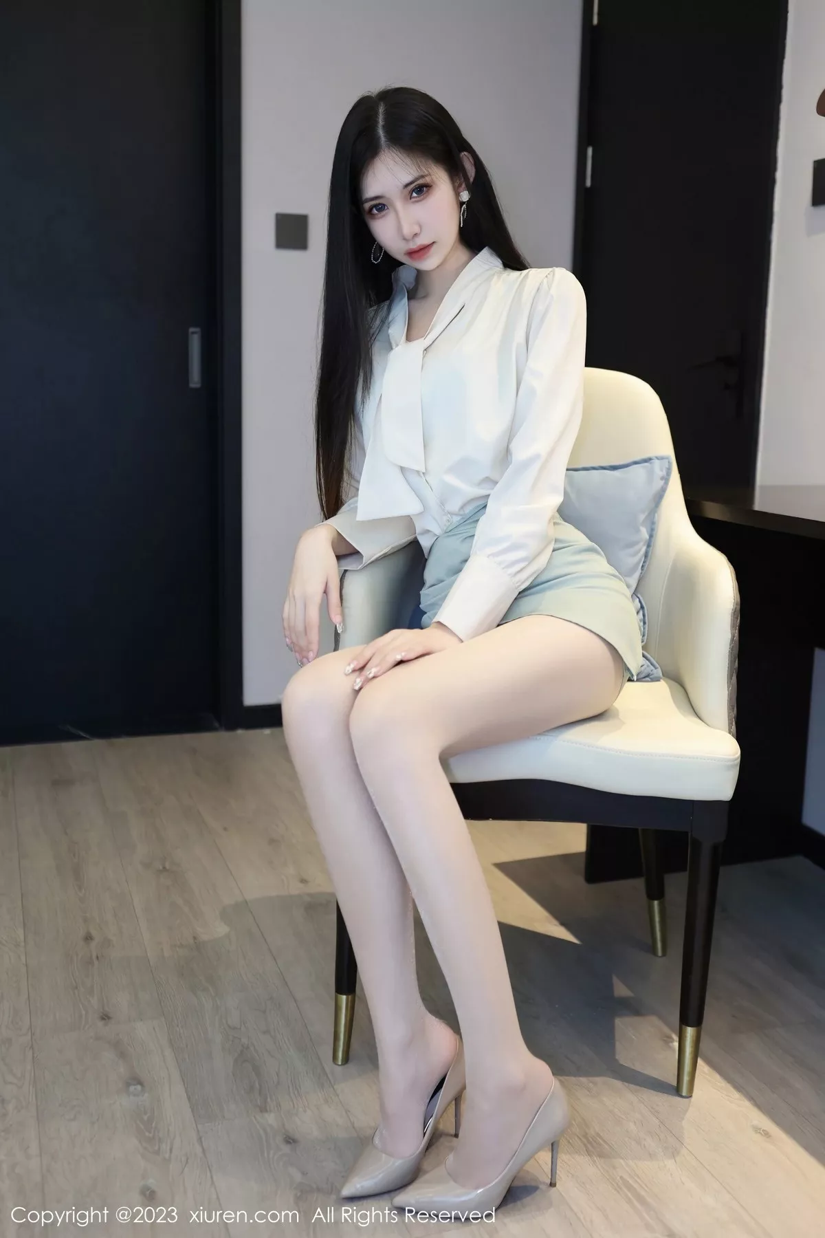 图片[3]-[XiuRen秀人网]第6547期依娜写真-秀人集