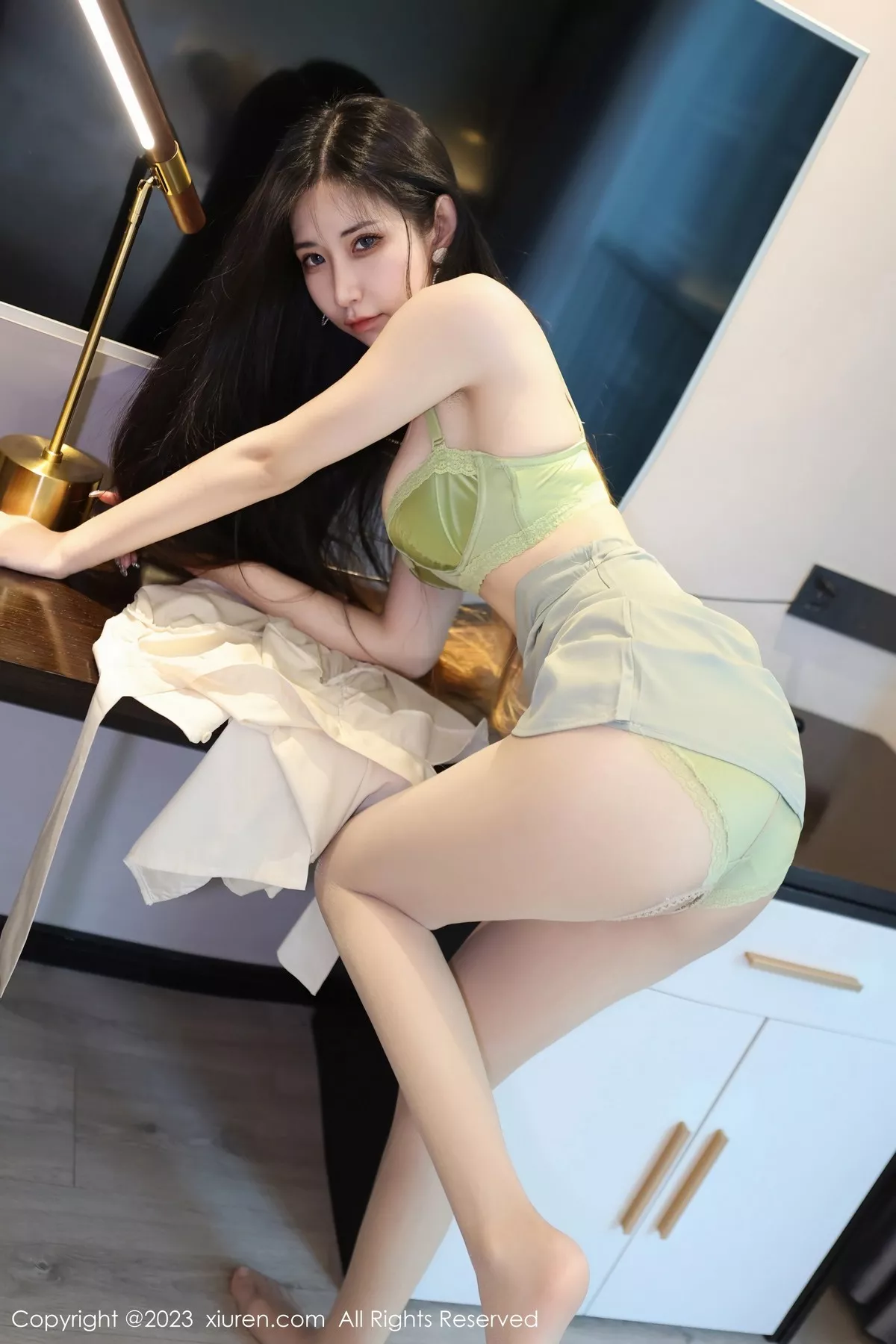 图片[35]-[XiuRen秀人网]第6547期依娜写真-秀人集
