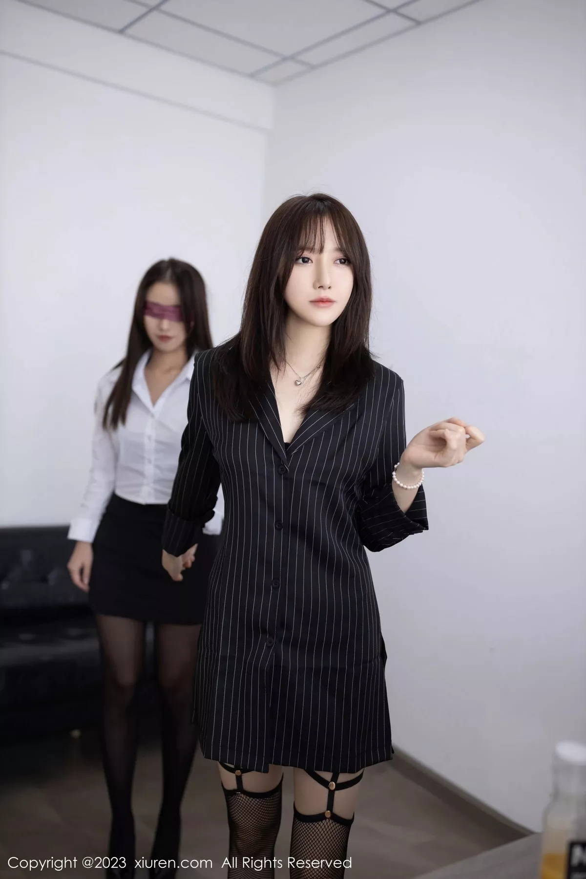 图片[18]-[XiuRen秀人网]第6664期鱼子酱写真-秀人集