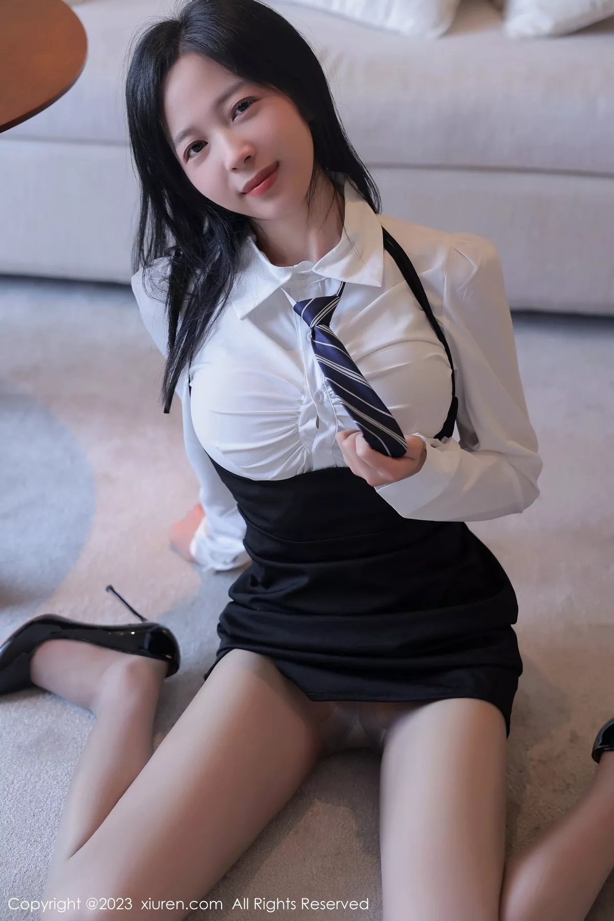 图片[10]-[XiuRen秀人网]第6675期茜茜写真-秀人集
