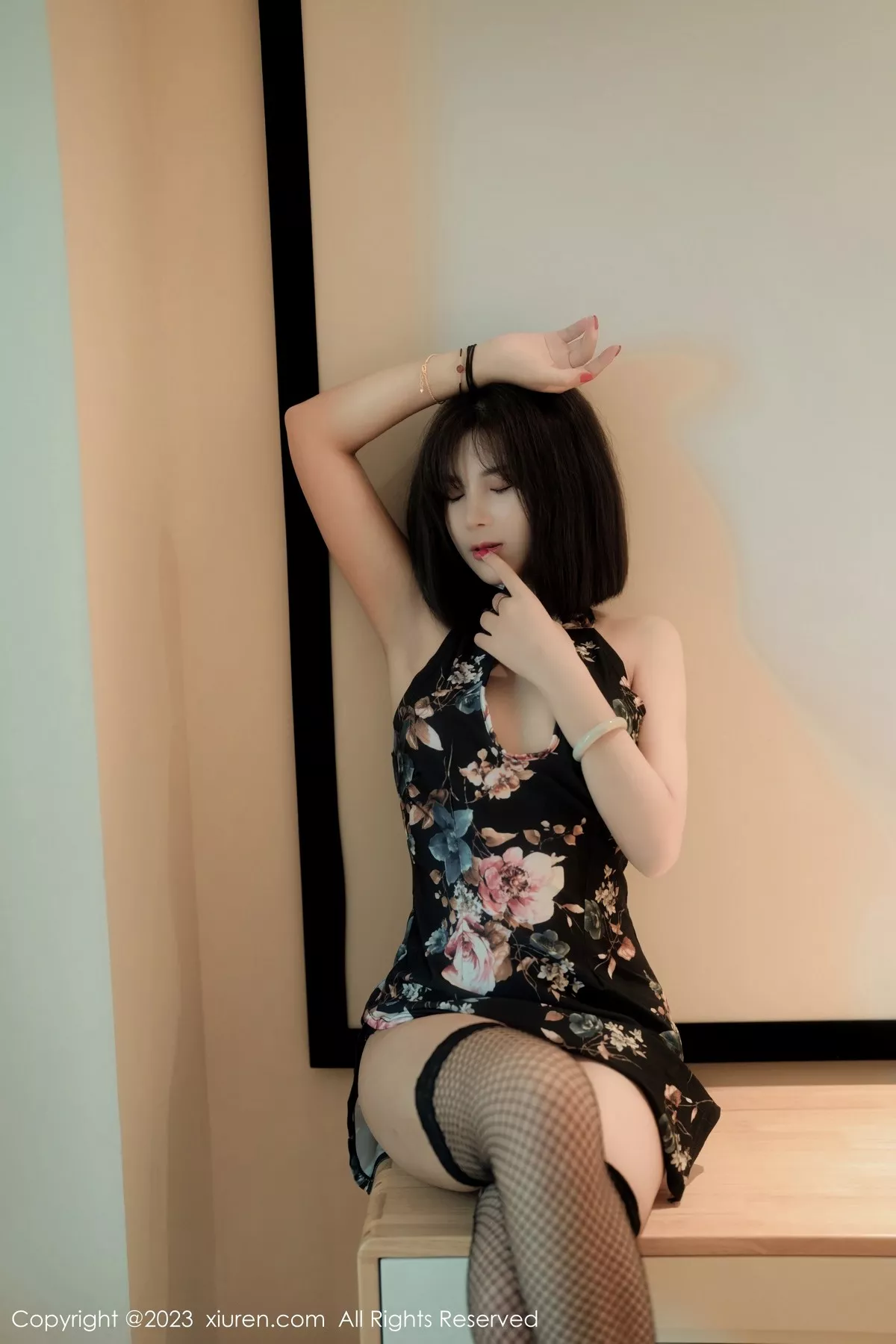 图片[23]-[XiuRen秀人网]第6692期徐甜心写真-秀人集