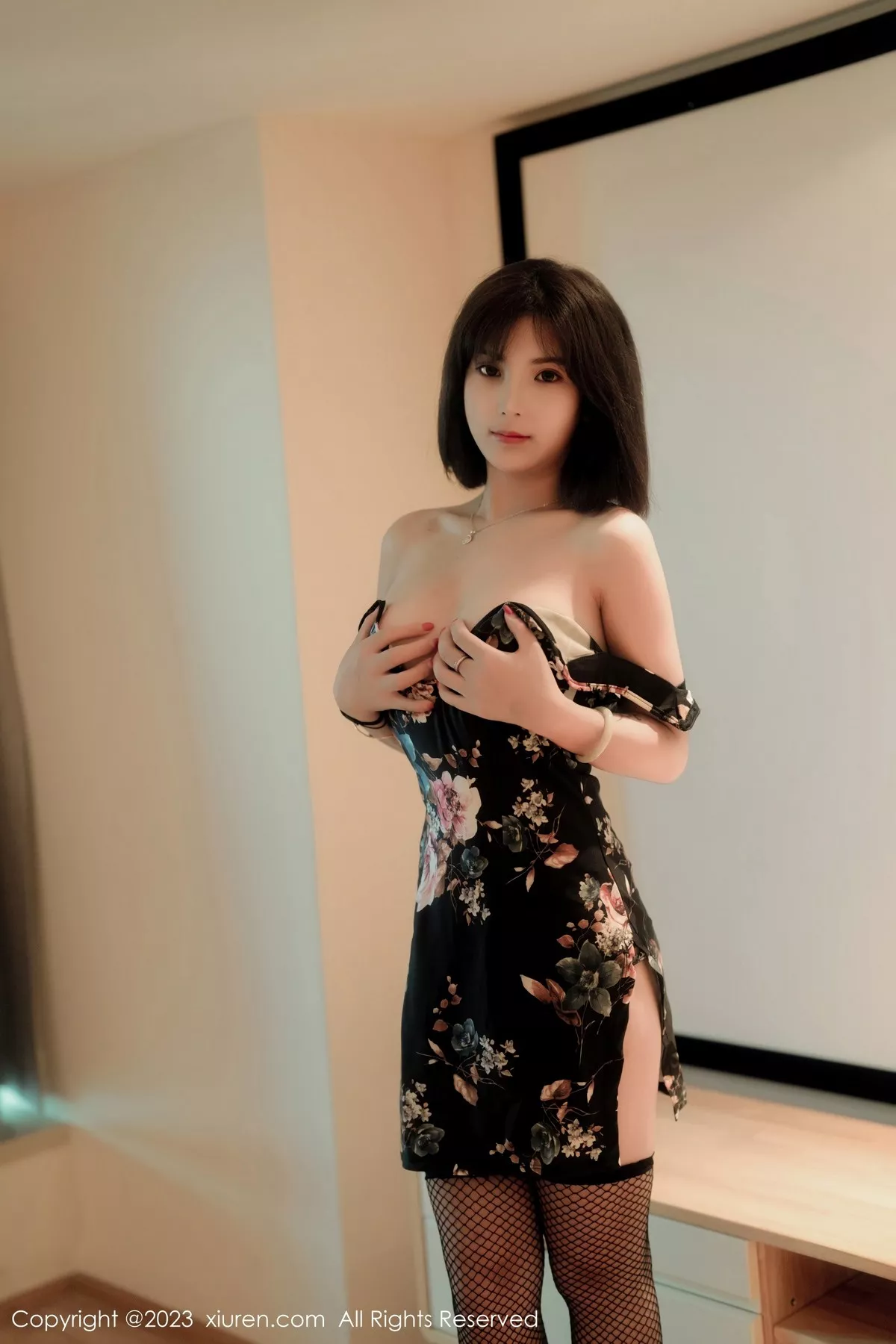 图片[28]-[XiuRen秀人网]第6692期徐甜心写真-秀人集