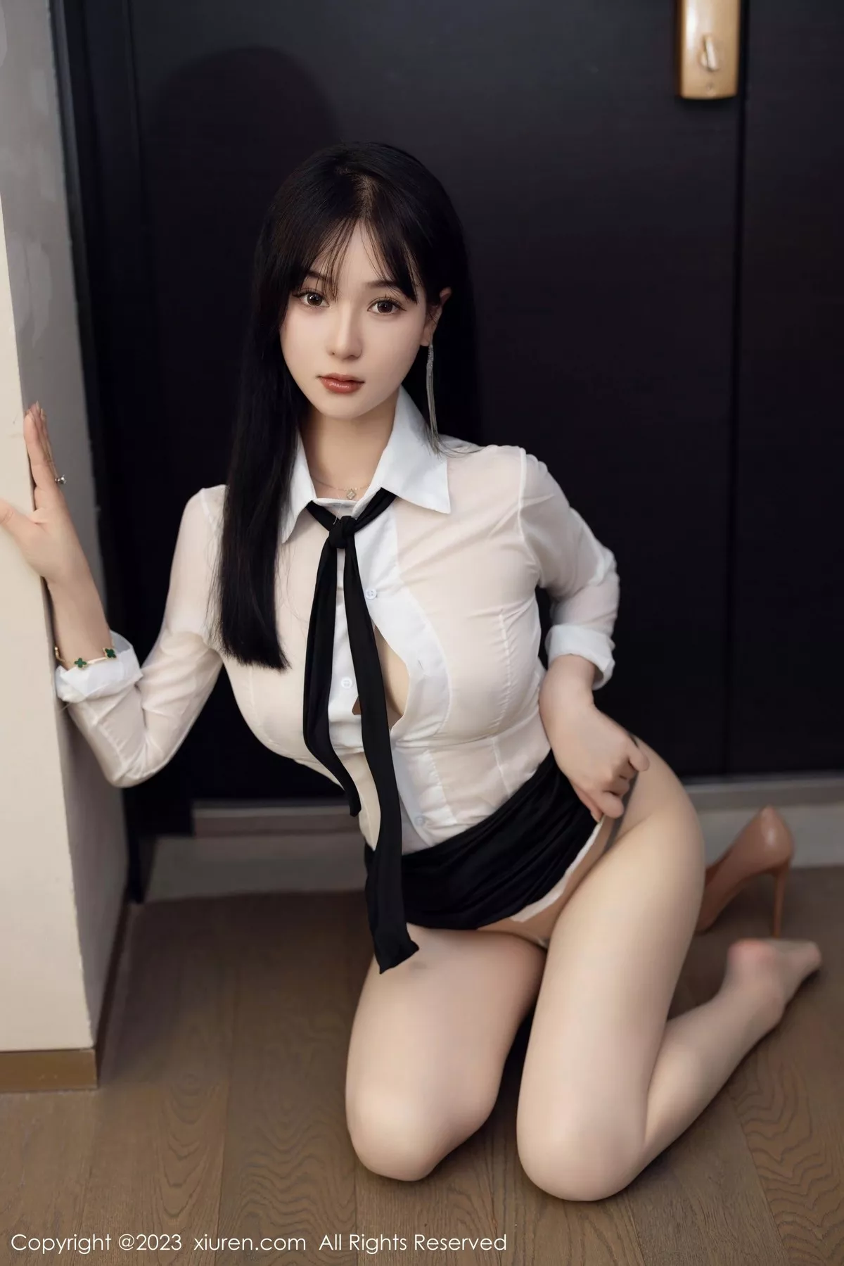 图片[3]-[XiuRen秀人网]第6710期柚琪写真-秀人集
