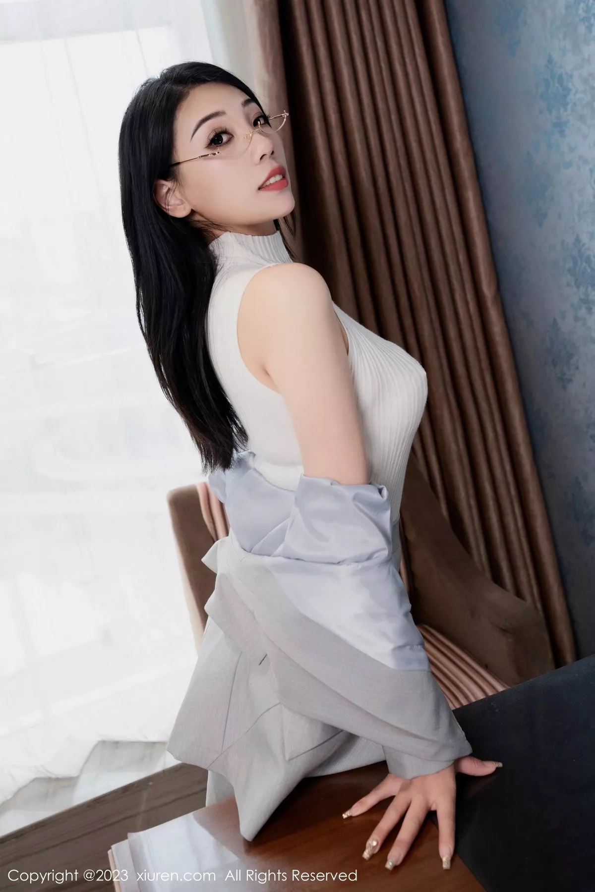 图片[23]-[XiuRen秀人网]第6742期小泡芙写真-秀人集