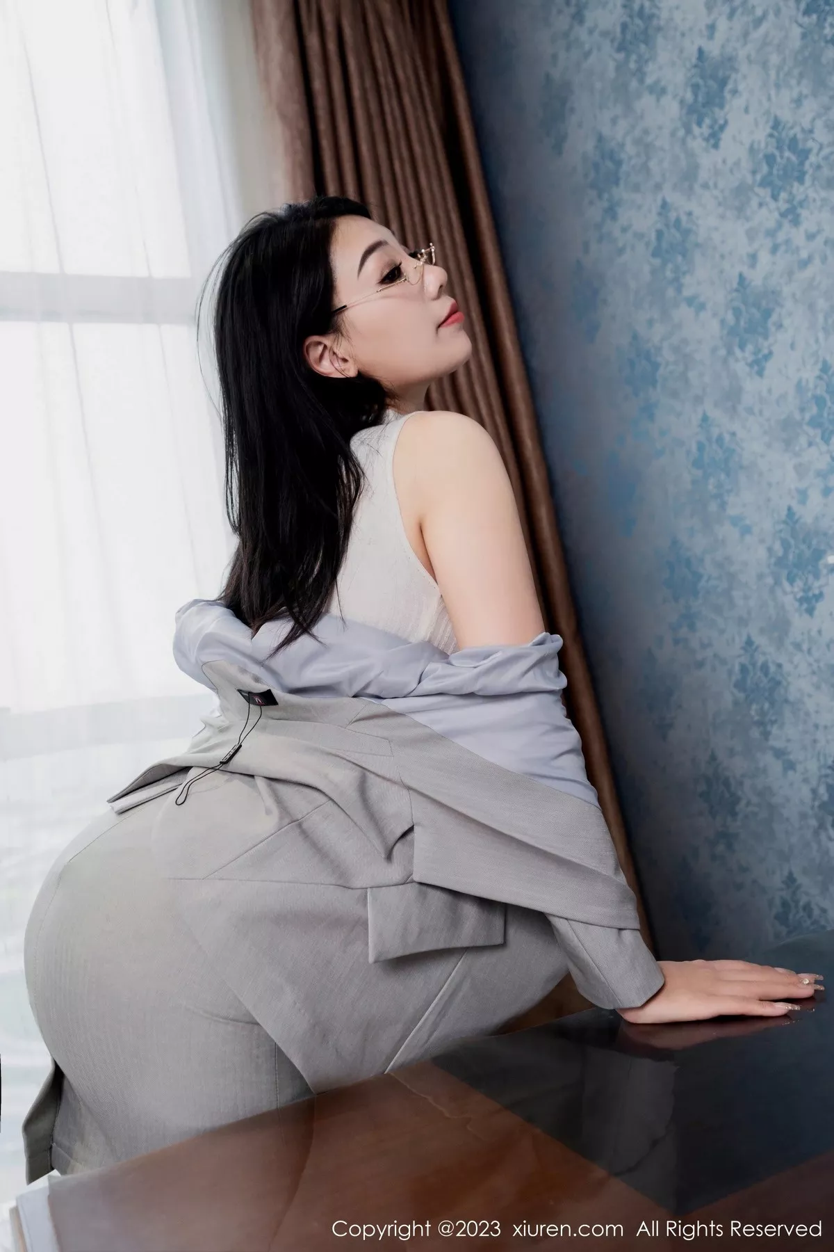 图片[25]-[XiuRen秀人网]第6742期小泡芙写真-秀人集