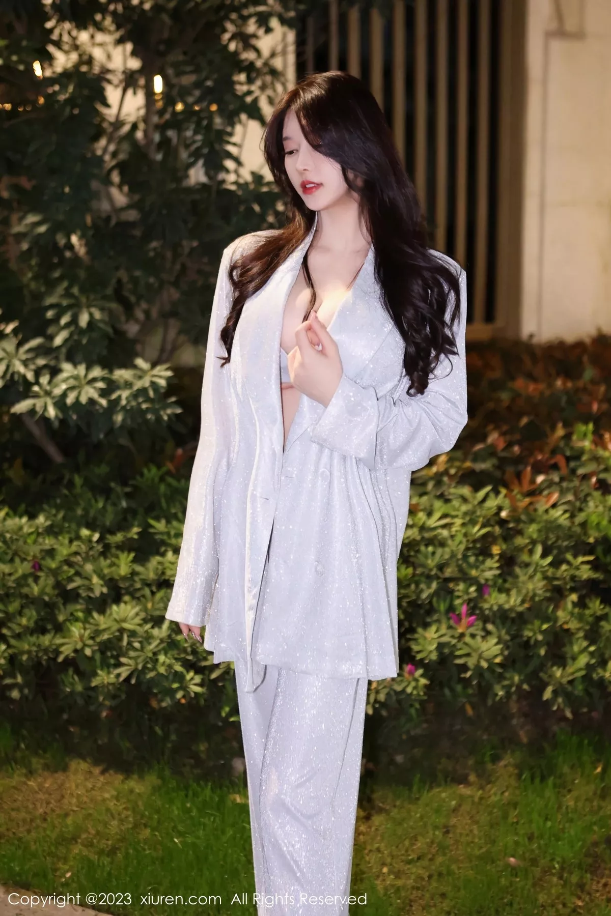 图片[2]-[XiuRen秀人网]第6605期玉兔写真-秀人集
