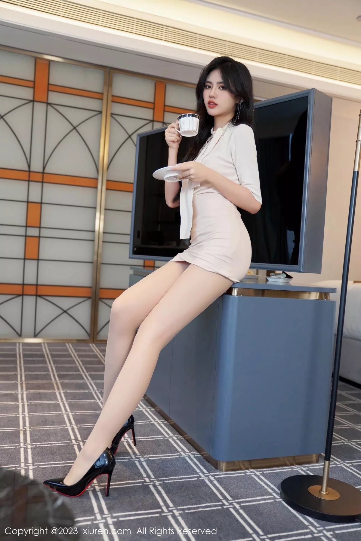 图片[16]-[XiuRen秀人网]第6833期浅浅写真-秀人集