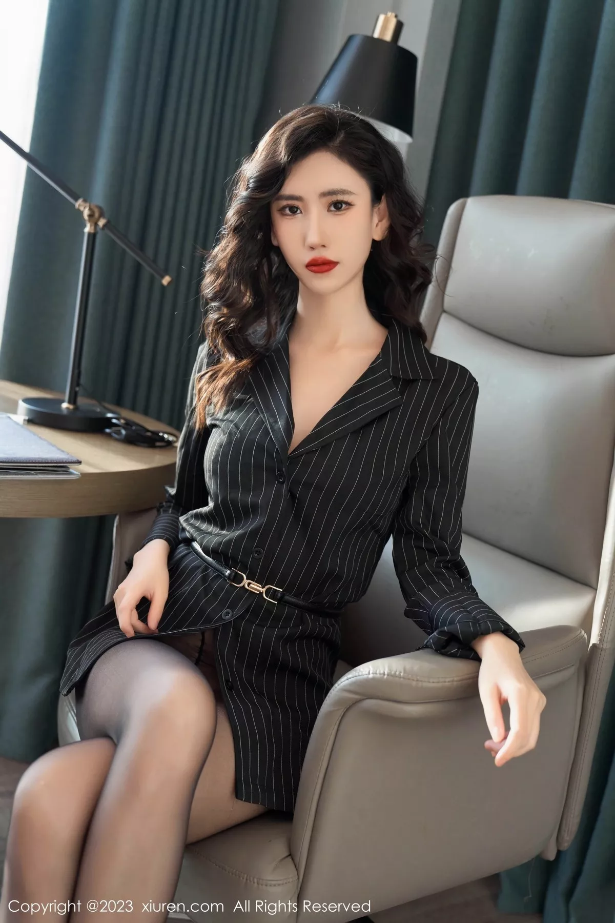 图片[9]-[XiuRen秀人网]第6860期章芃芃写真-秀人集