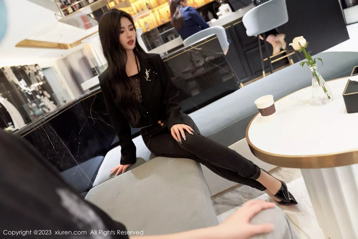 图片[38]-[XiuRen秀人网]第6874期浅浅写真-秀人集