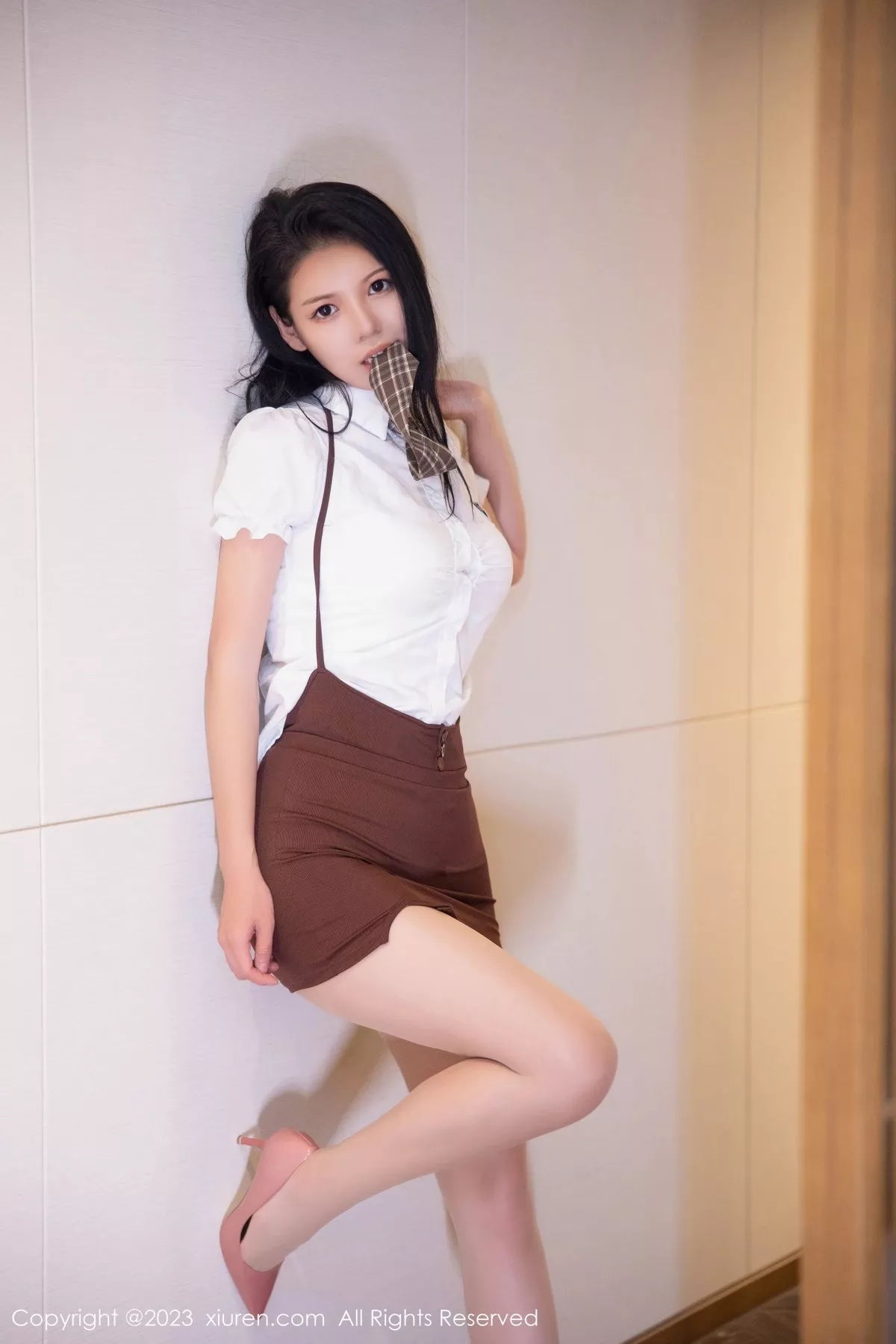 图片[4]-[XiuRen秀人网]第6917期大美妞儿写真-秀人集