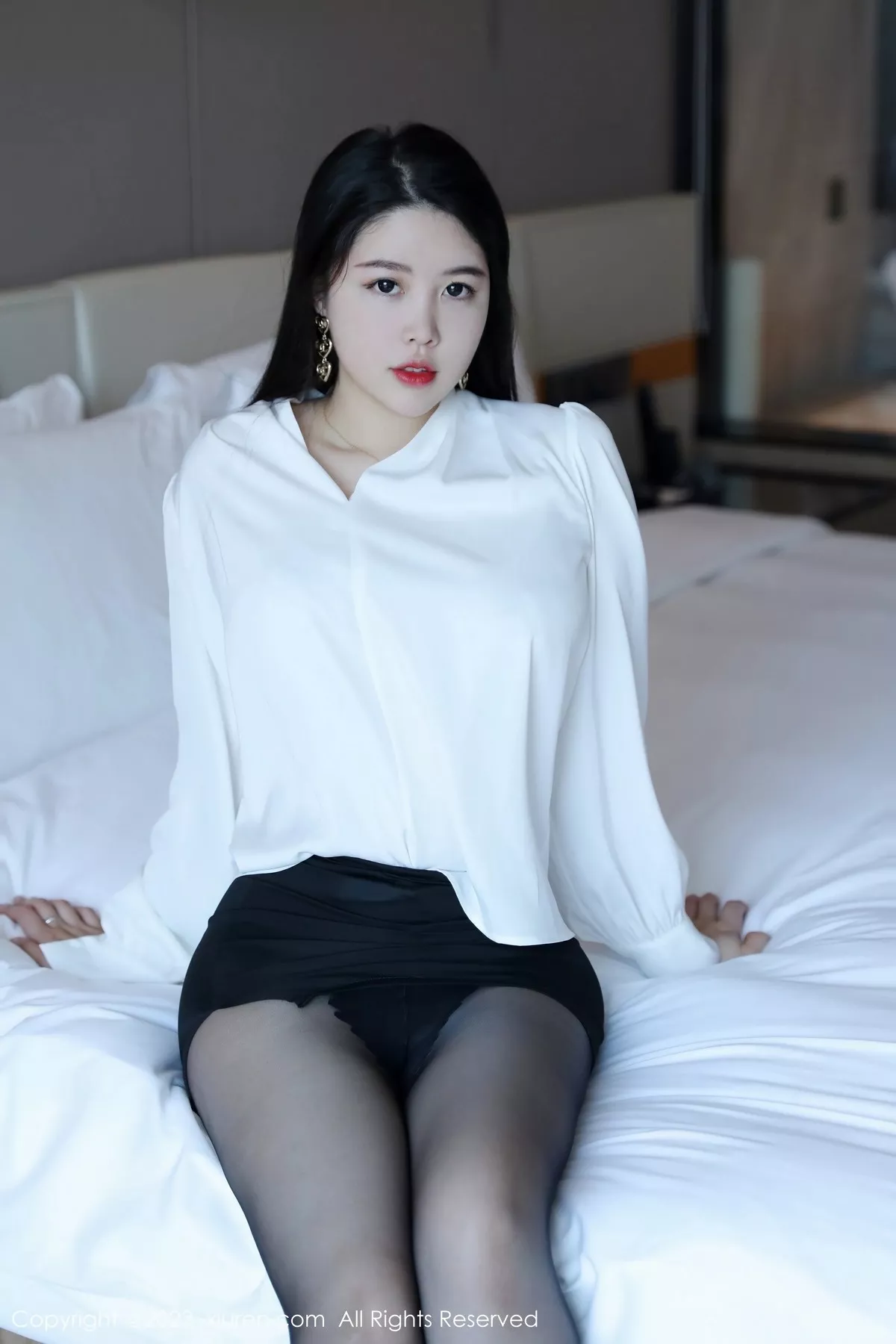 图片[7]-[XiuRen秀人网]第6782期樱桃小犊子写真-秀人集