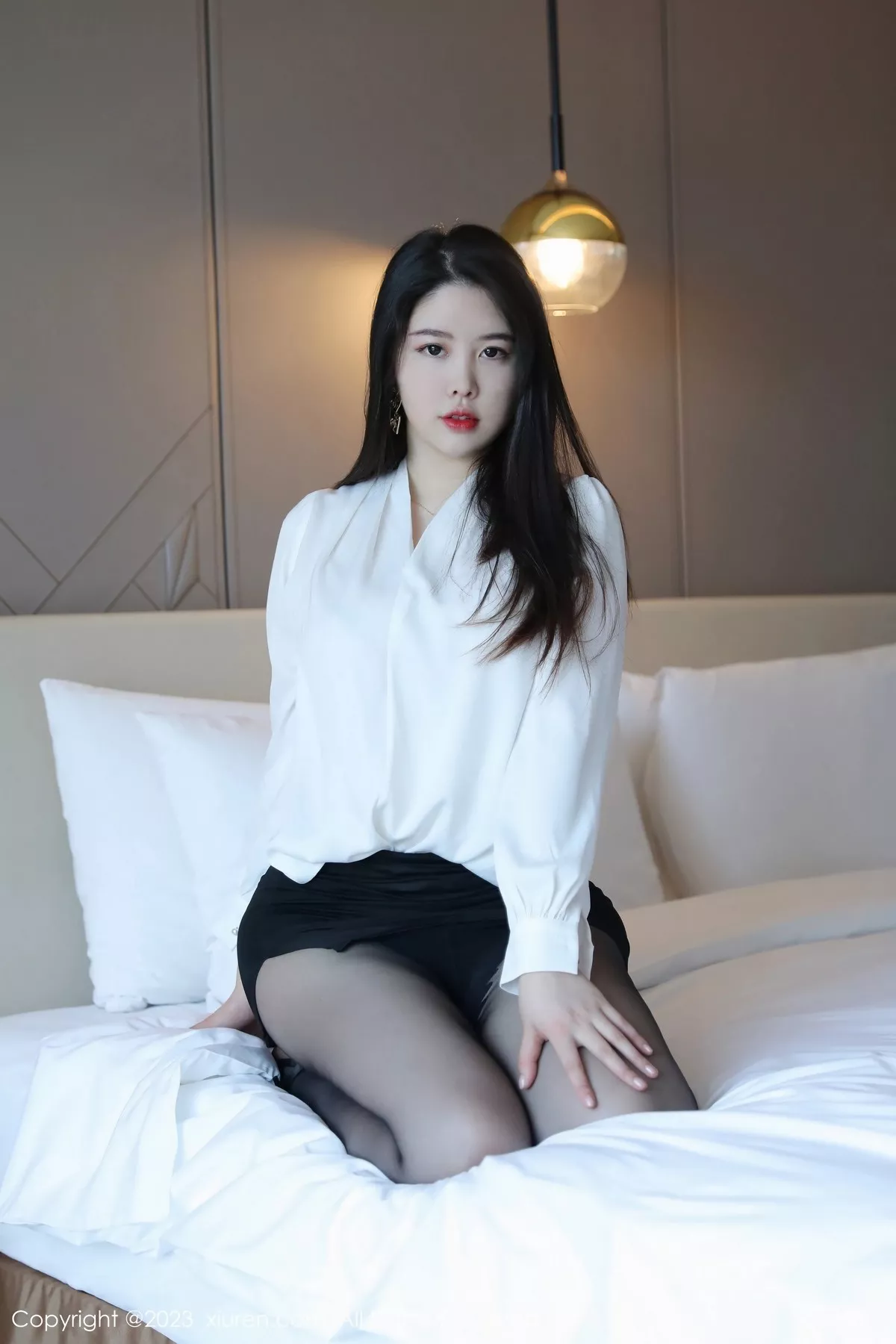 图片[12]-[XiuRen秀人网]第6782期樱桃小犊子写真-秀人集
