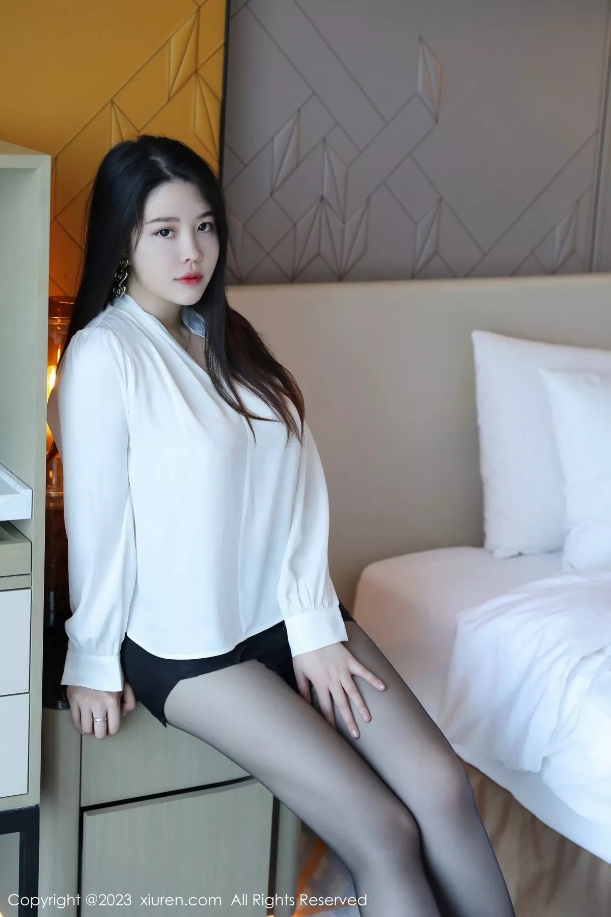 图片[18]-[XiuRen秀人网]第6782期樱桃小犊子写真-秀人集